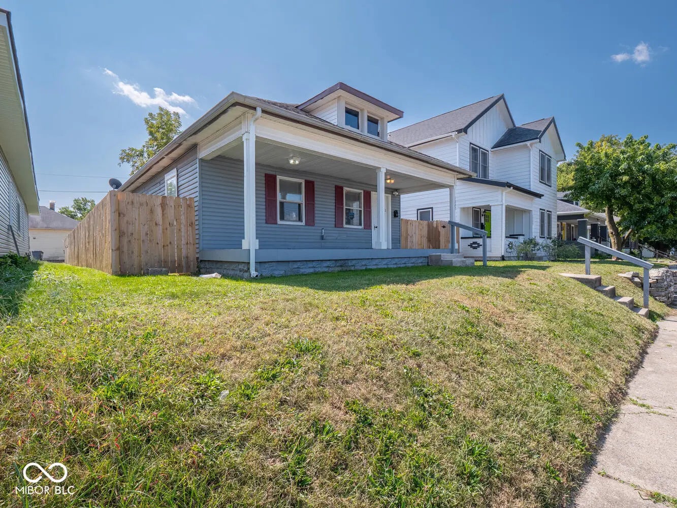 1327 E Minnesota Street, Indianapolis