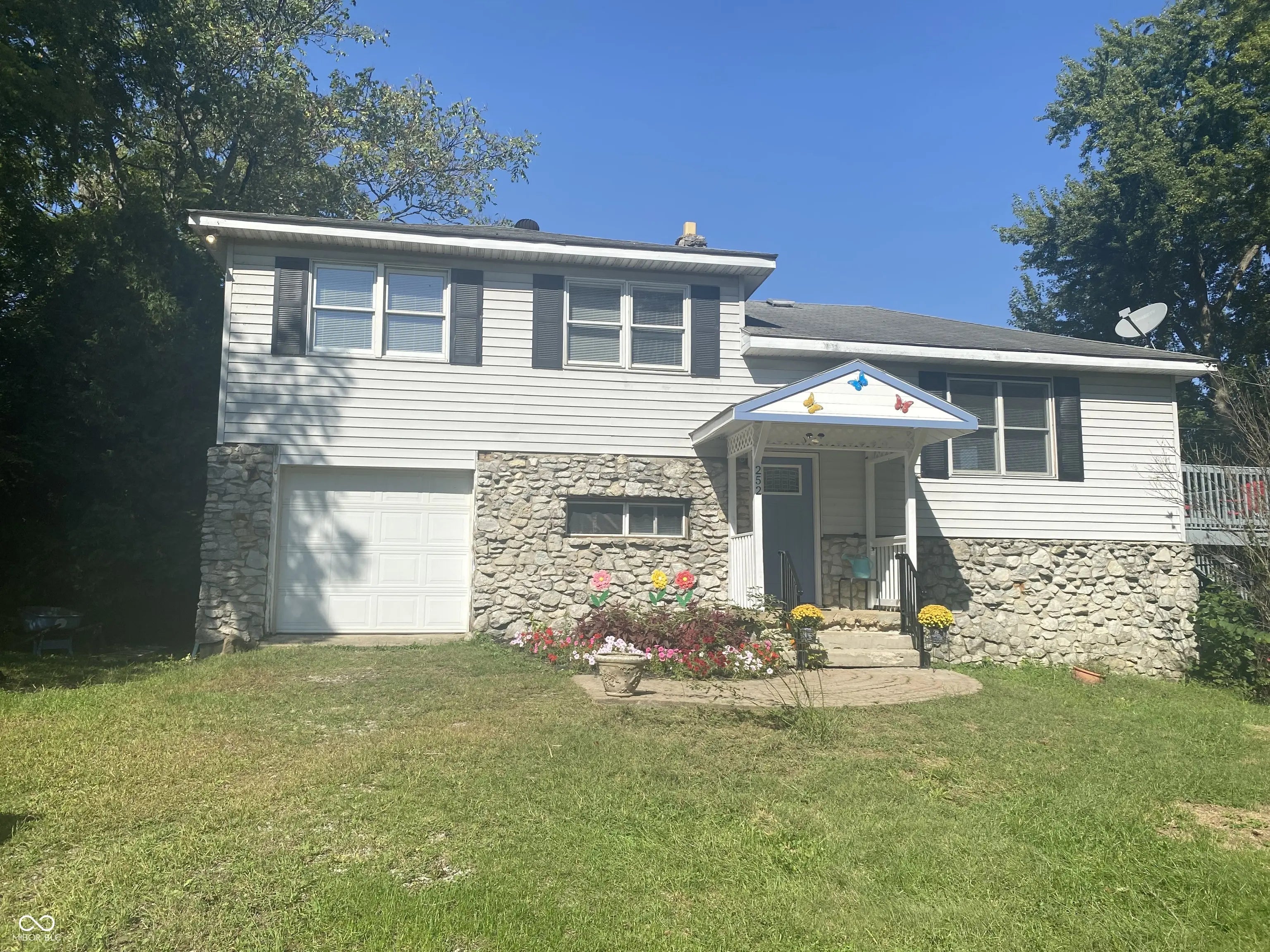 Photo of 252 Riverwood Drive Noblesville, IN 46062