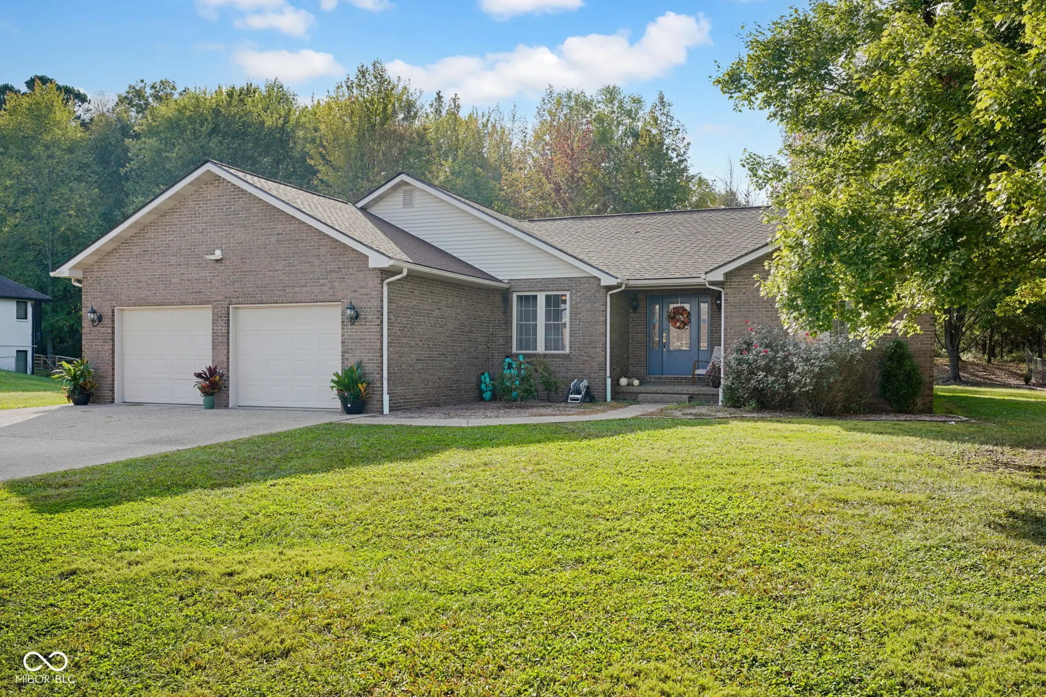 Photo of 322 N Nicole Lane Scottsburg, IN 47170