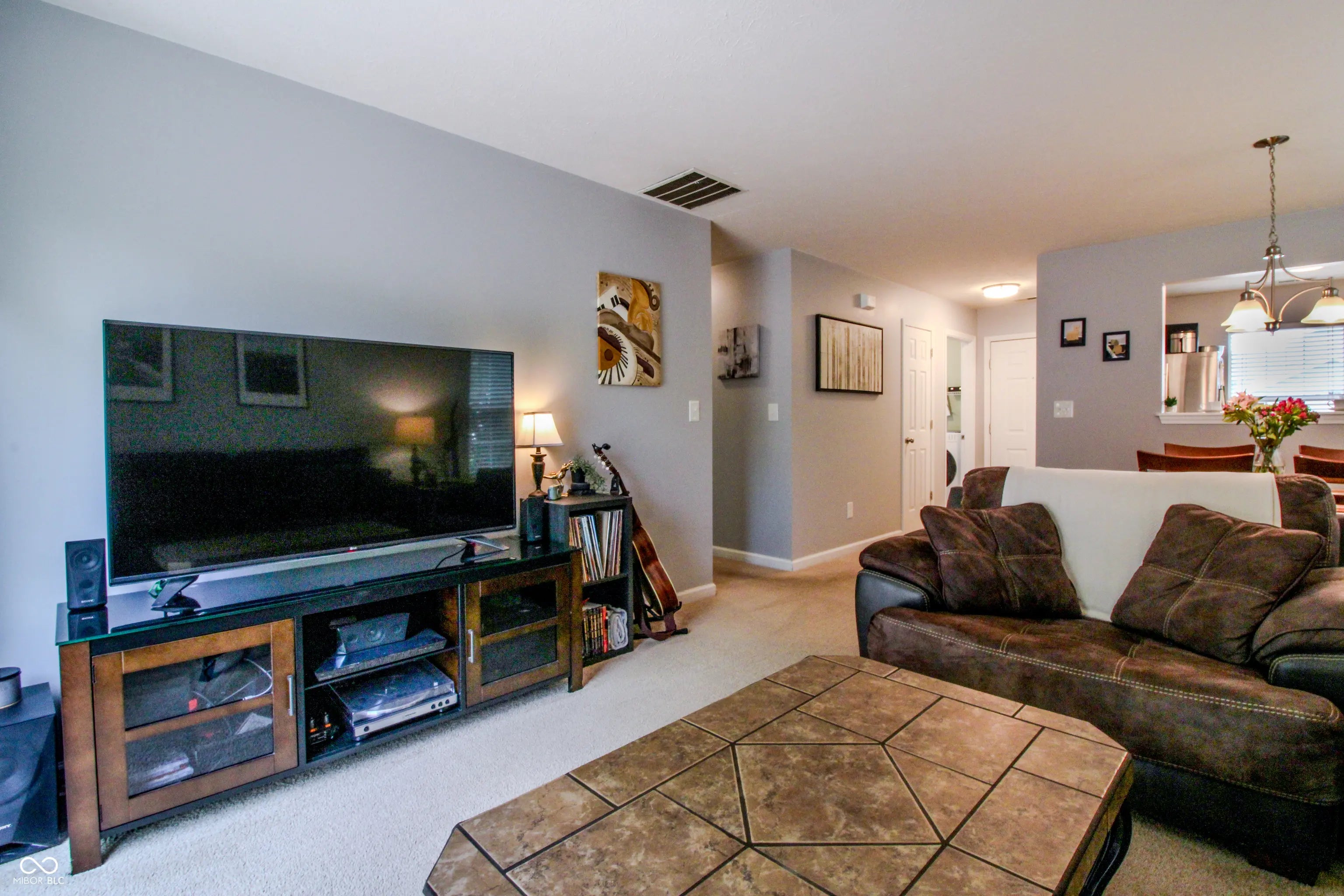 7156 Mars Drive, Indianapolis