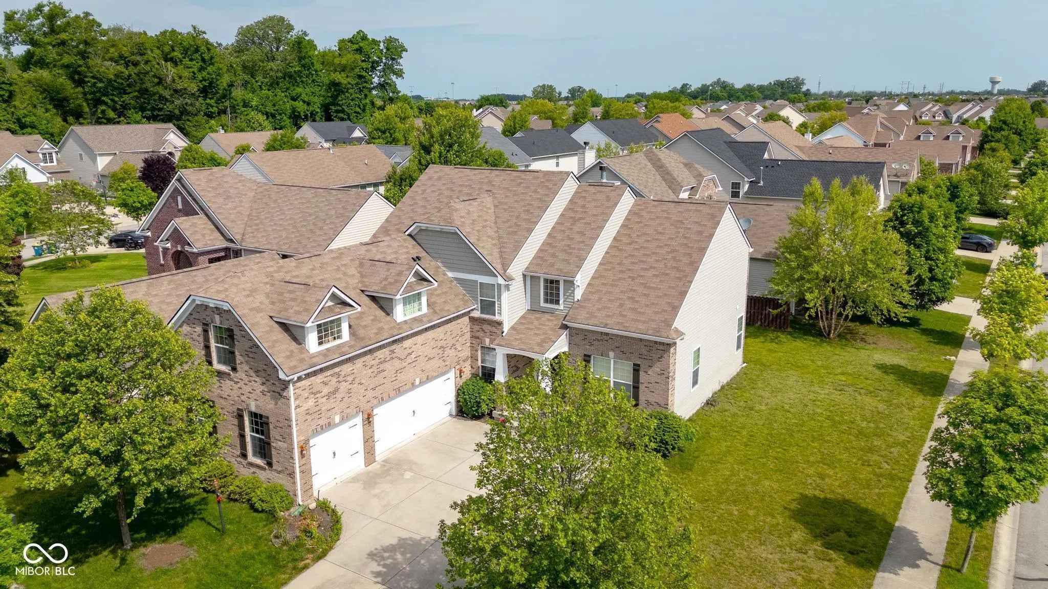 Photo of 14402 Wolverton Way Fishers, IN 46037