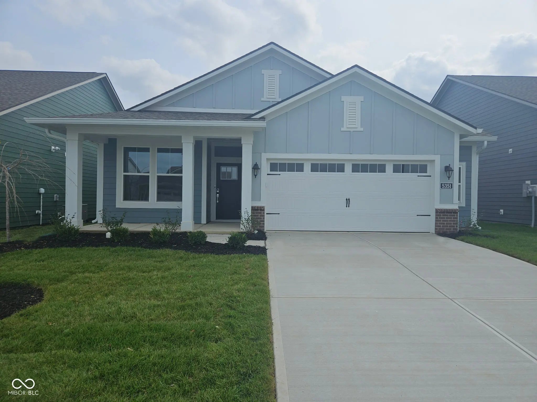 5351 Nettleton Way, Avon