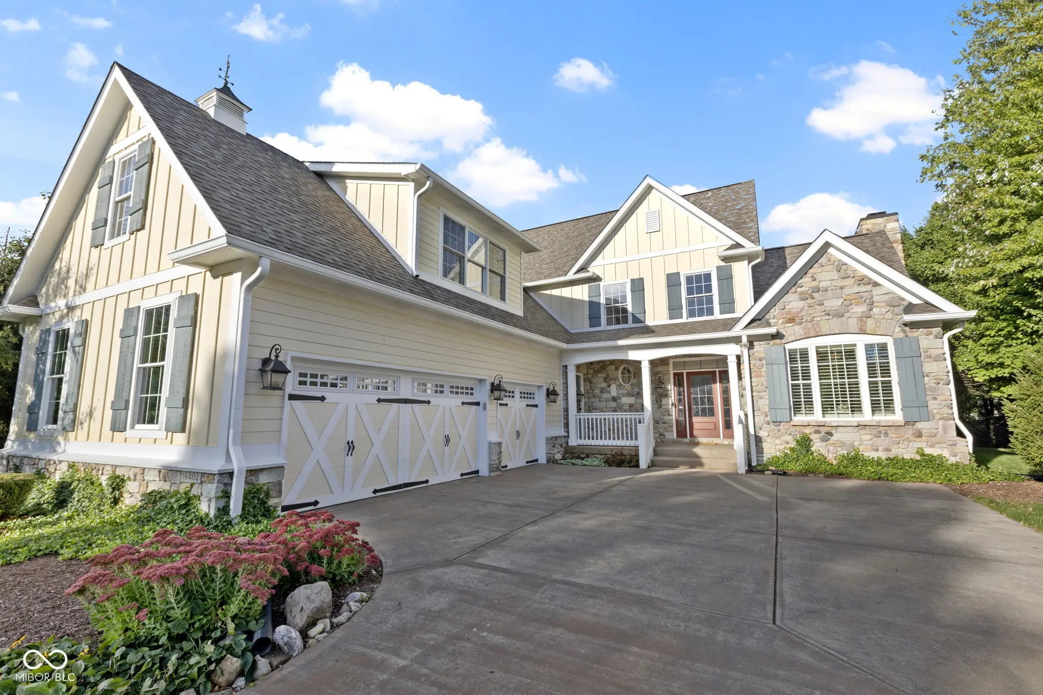 Photo of 16402 Chalet Circle Westfield, IN 46074