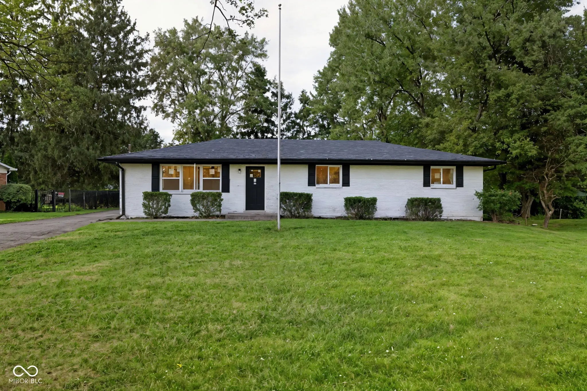 402 W Banta Road, Indianapolis