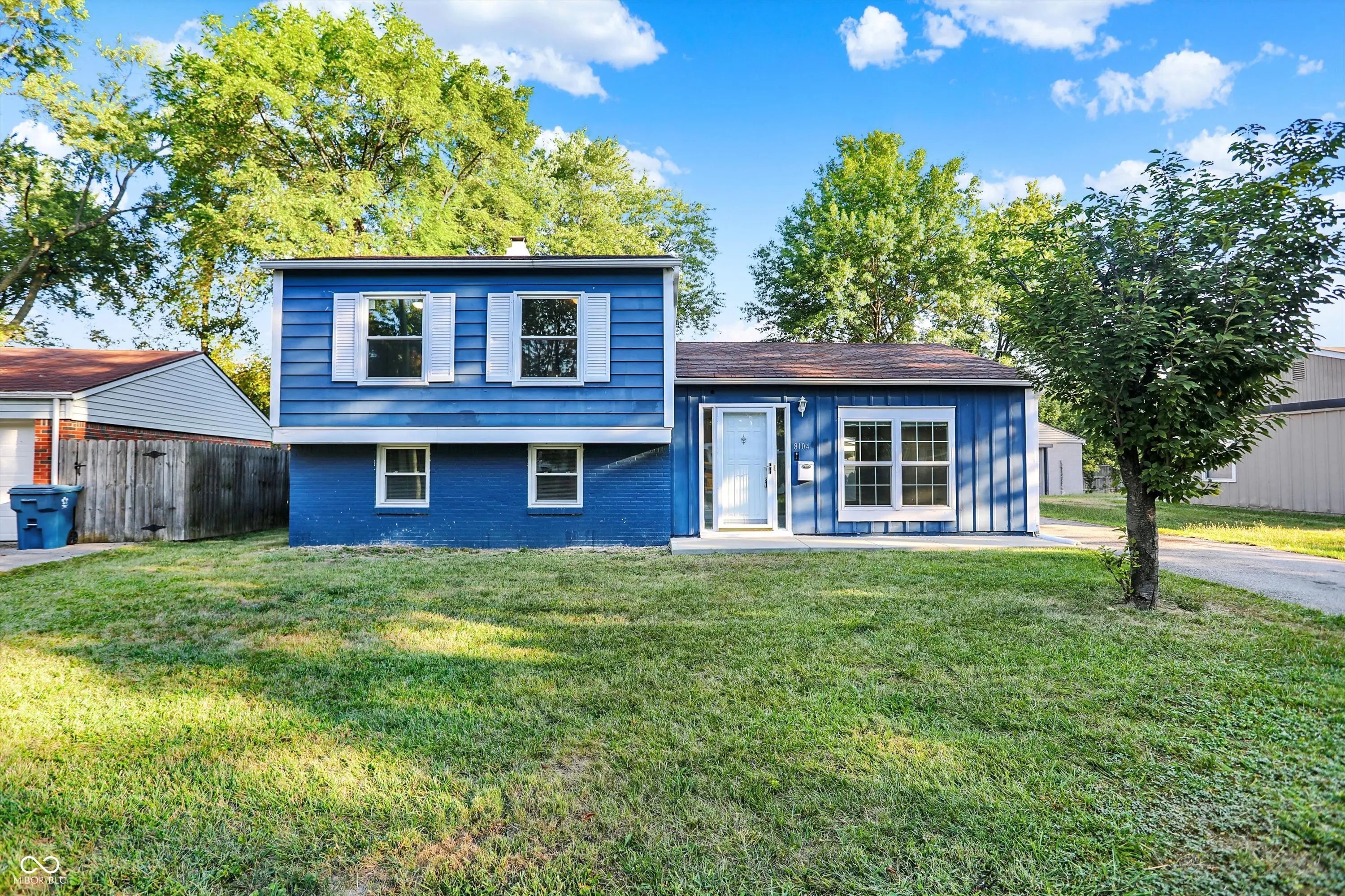 8104 Barry Road, Indianapolis