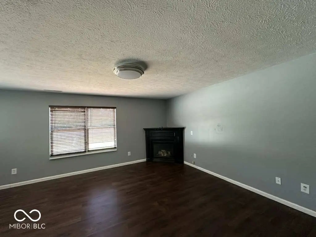 6903 Governors Pointe Boulevard, Indianapolis