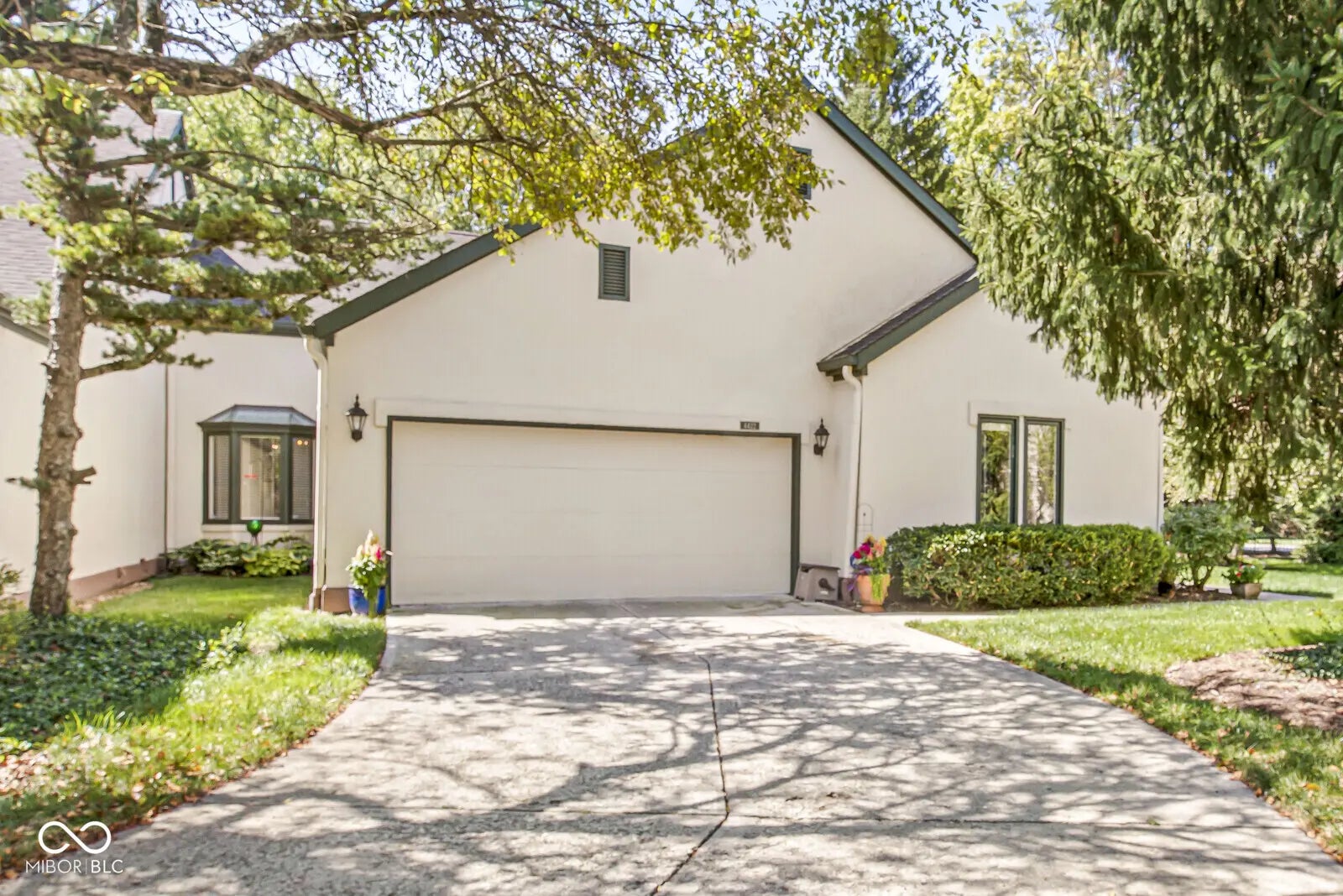 4422 Edinburgh Point, Indianapolis