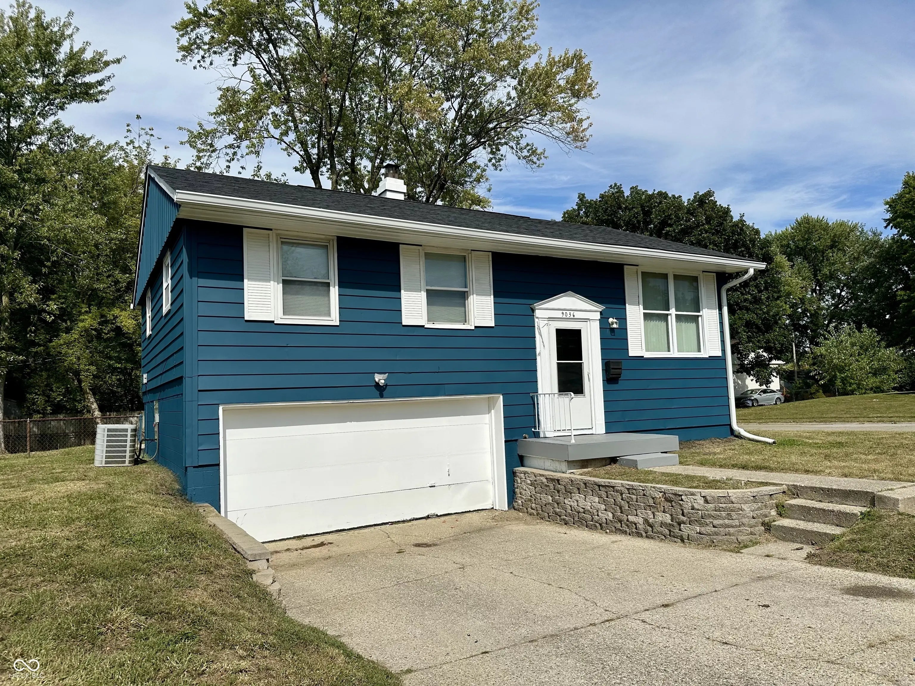 9036 E 36th Street, Indianapolis