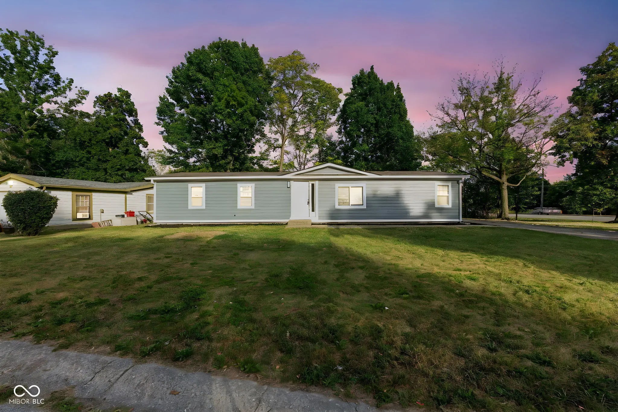 3807 Ireland Drive, Indianapolis