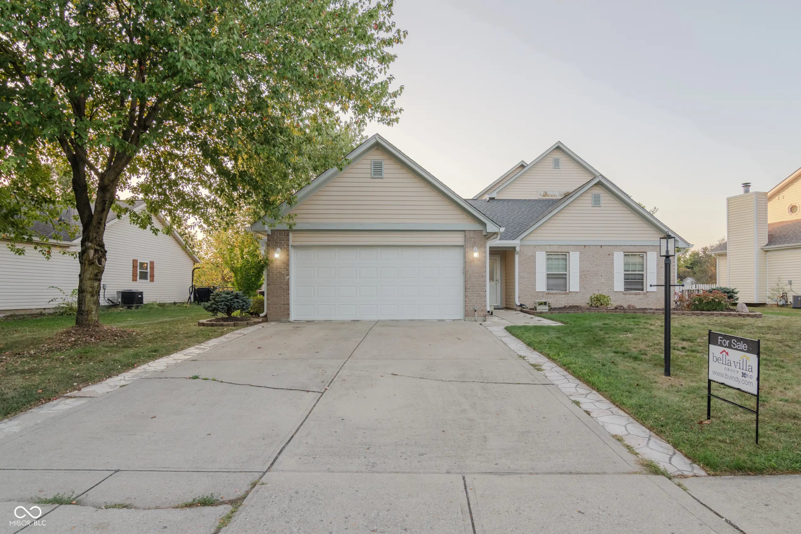 Photo of 18875 Wimbley Way Noblesville, IN 46060