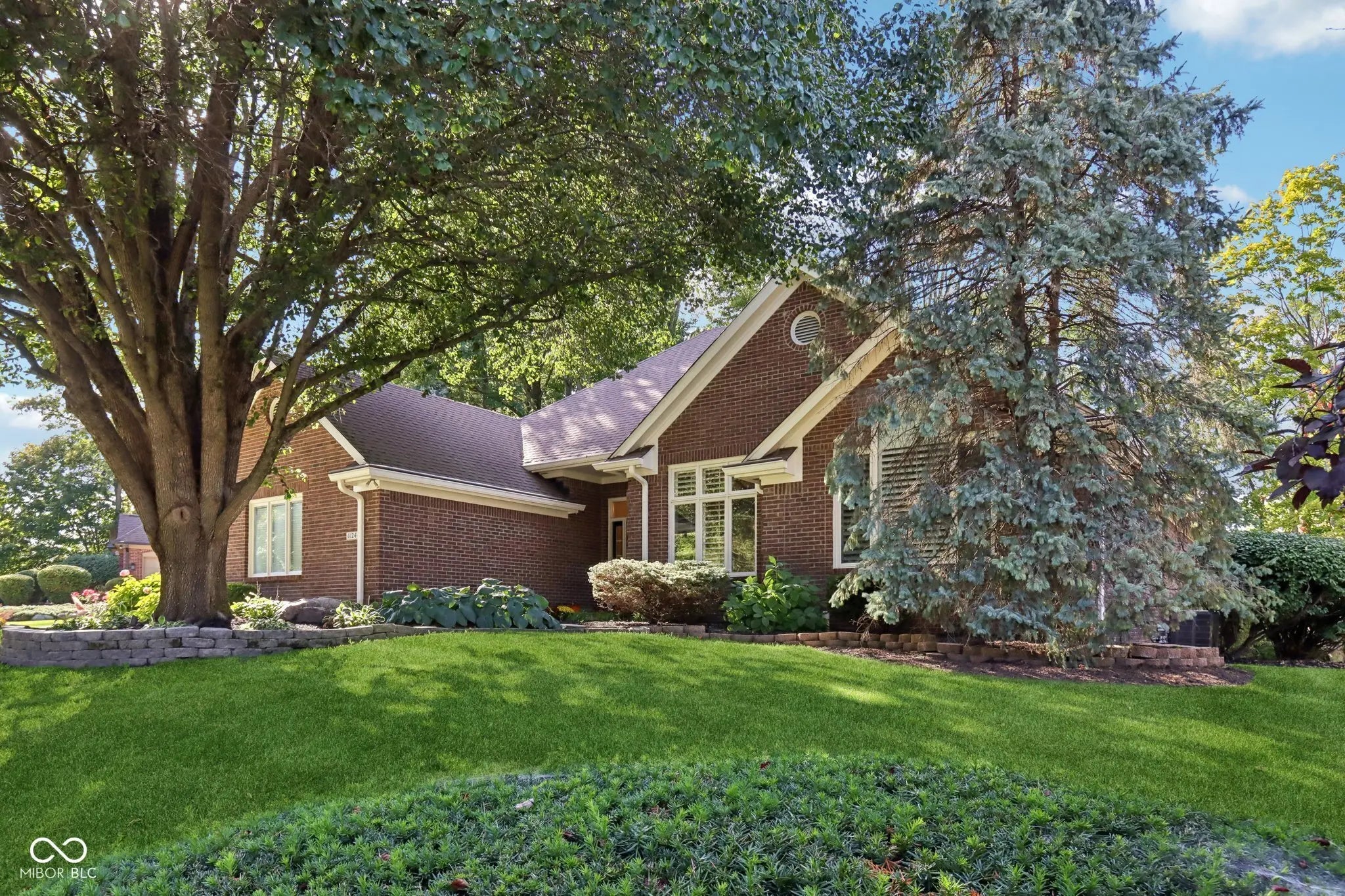 11244 Woods Bay Lane, Indianapolis