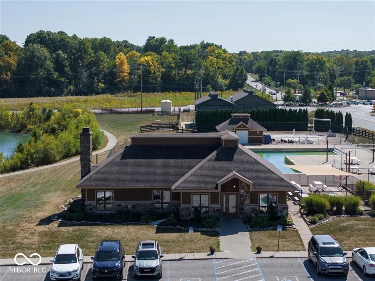 Photo of 10601 Cumberland Road Fishers, IN 46037