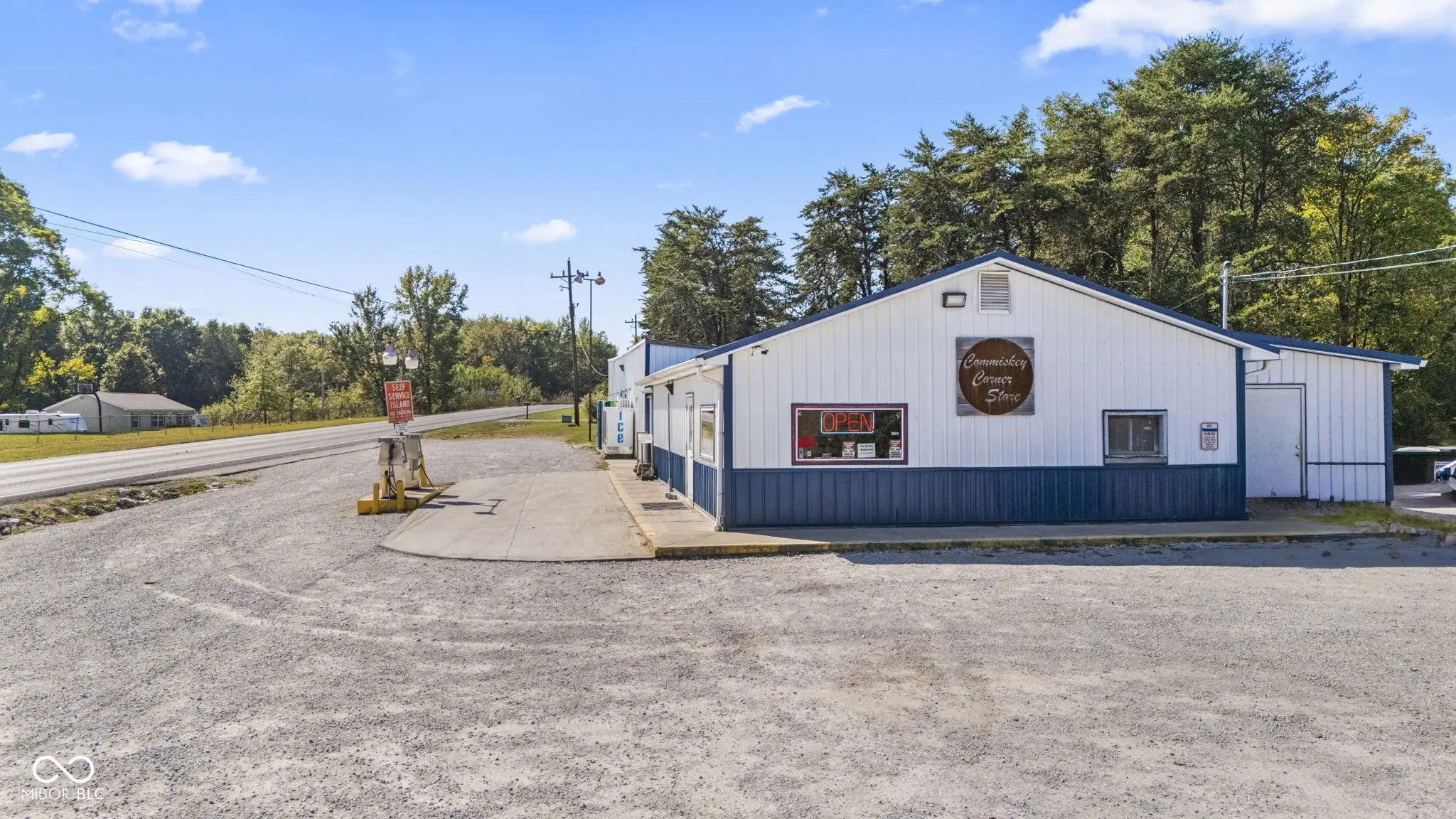 Photo of 8545 S State Highway 3 Commiskey, IN 47227