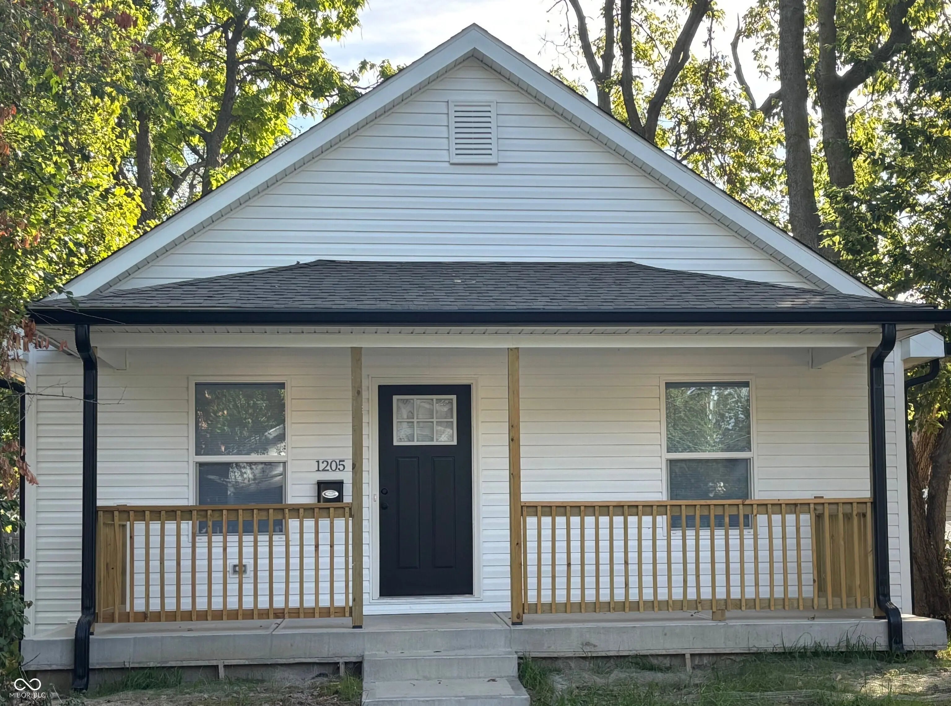 1205 Winfield Avenue, Indianapolis
