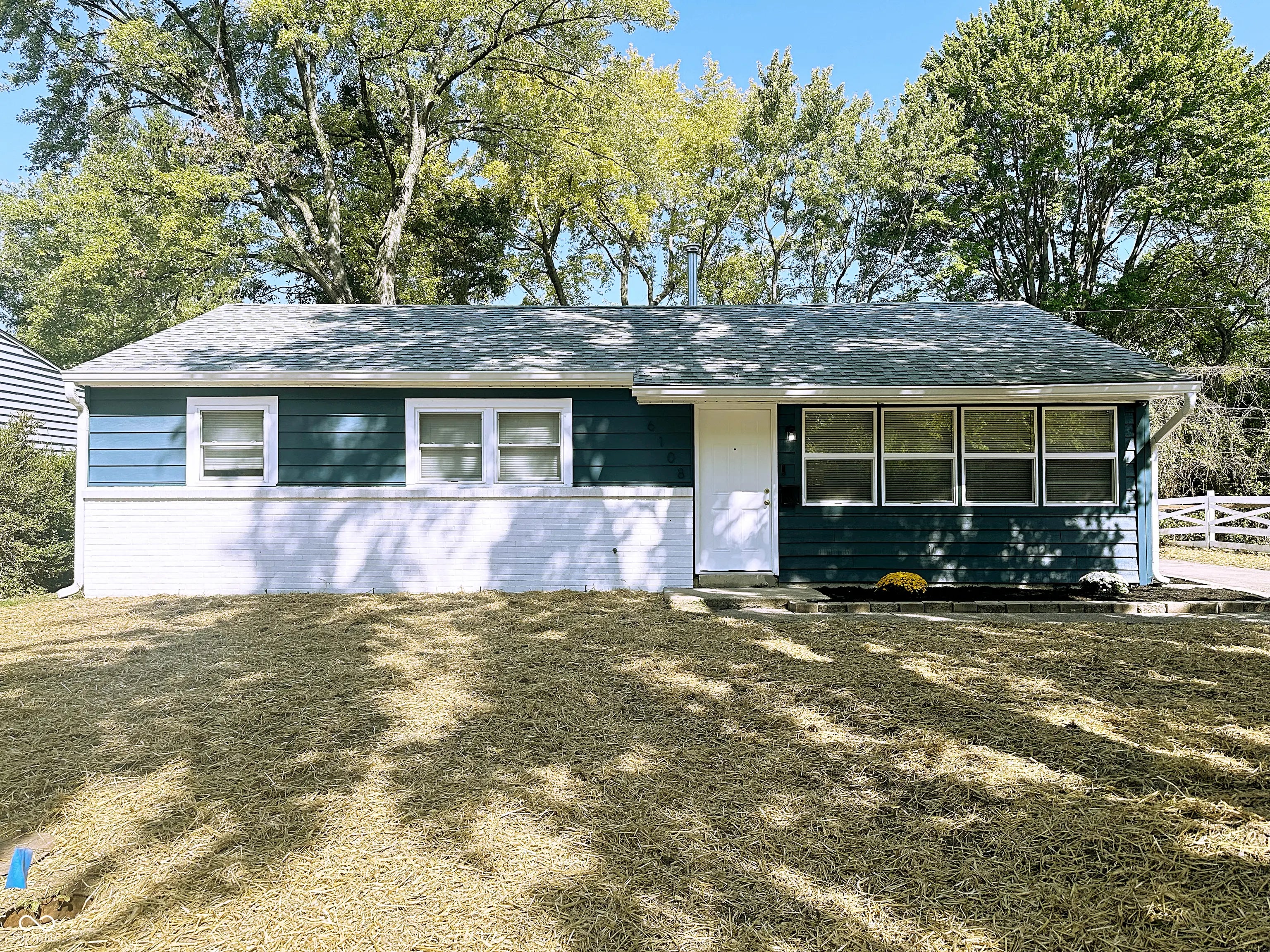 6108 Roselawn Drive, Indianapolis