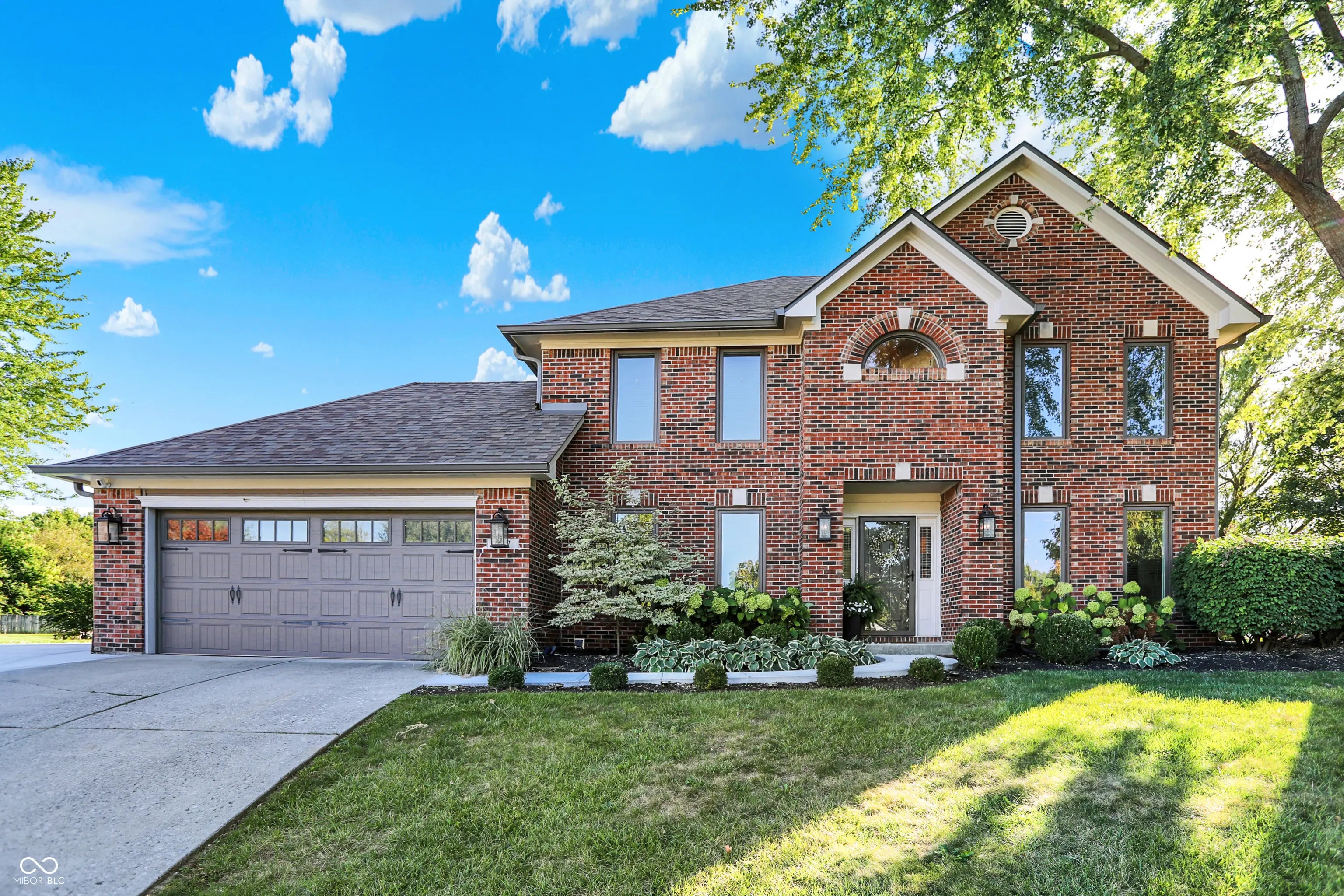 947 Crystal Lake Court, Greenwood