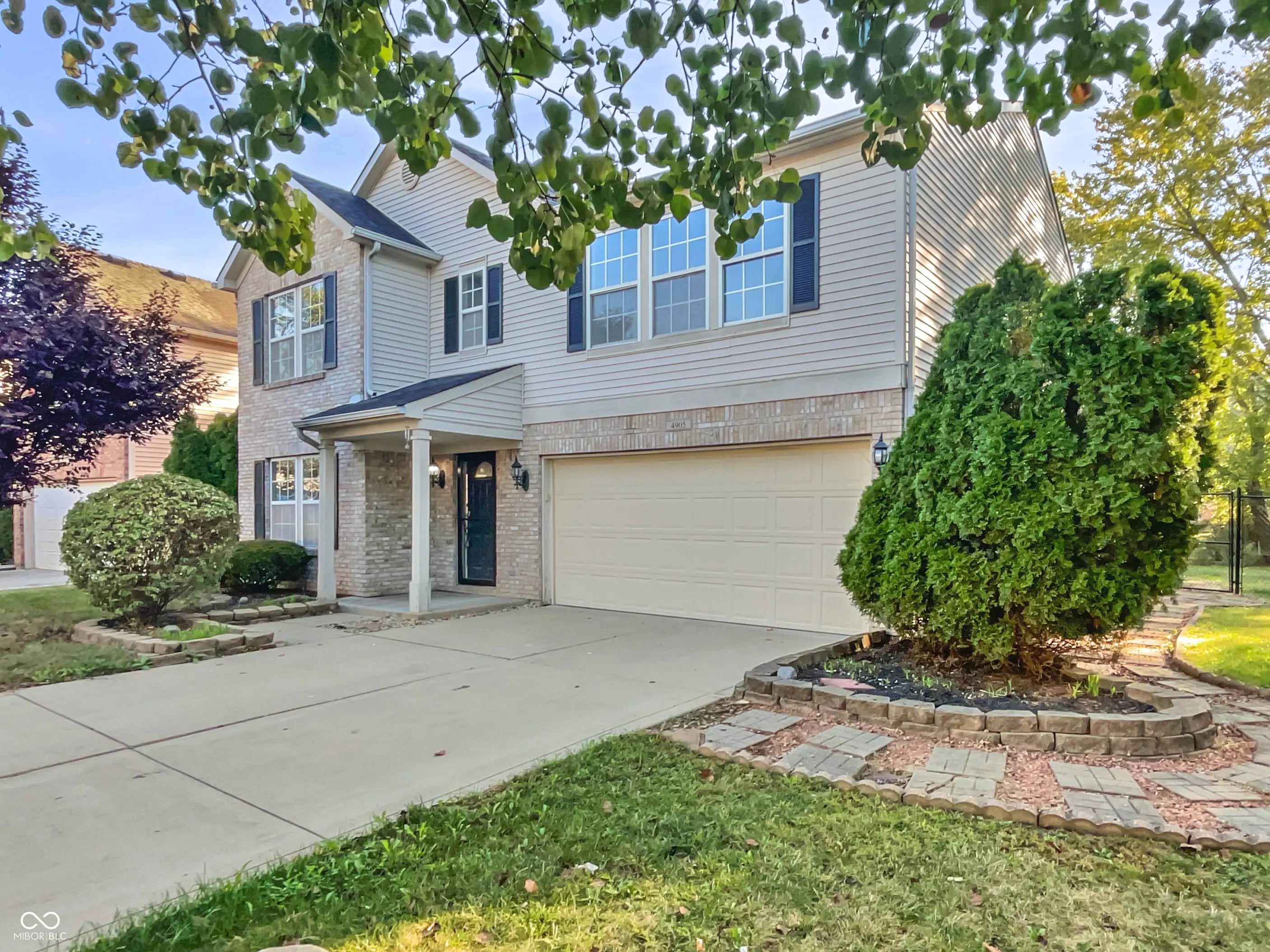 4905 Flame Way, Indianapolis