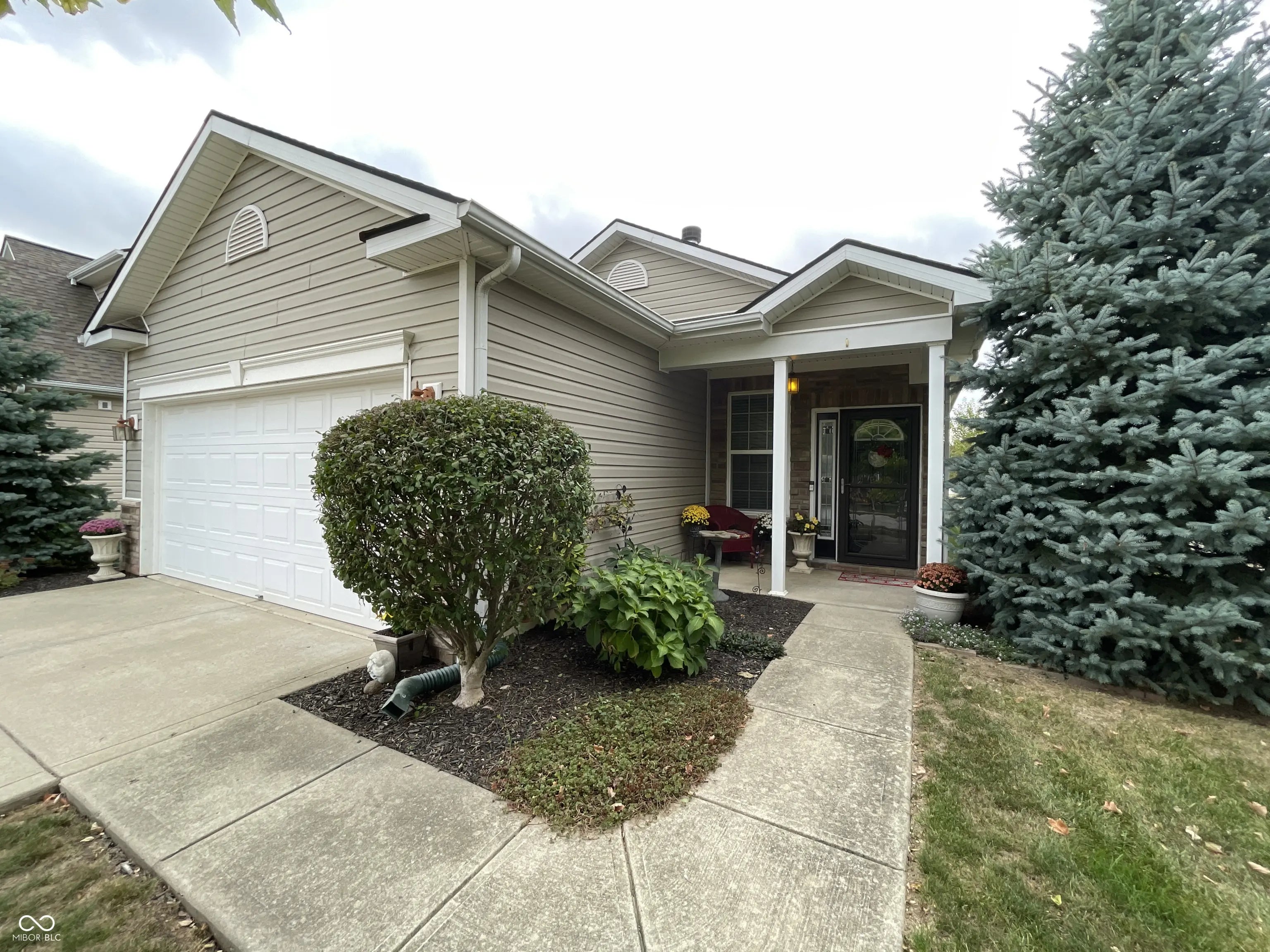 3812 Dusty Sands Road, Whitestown
