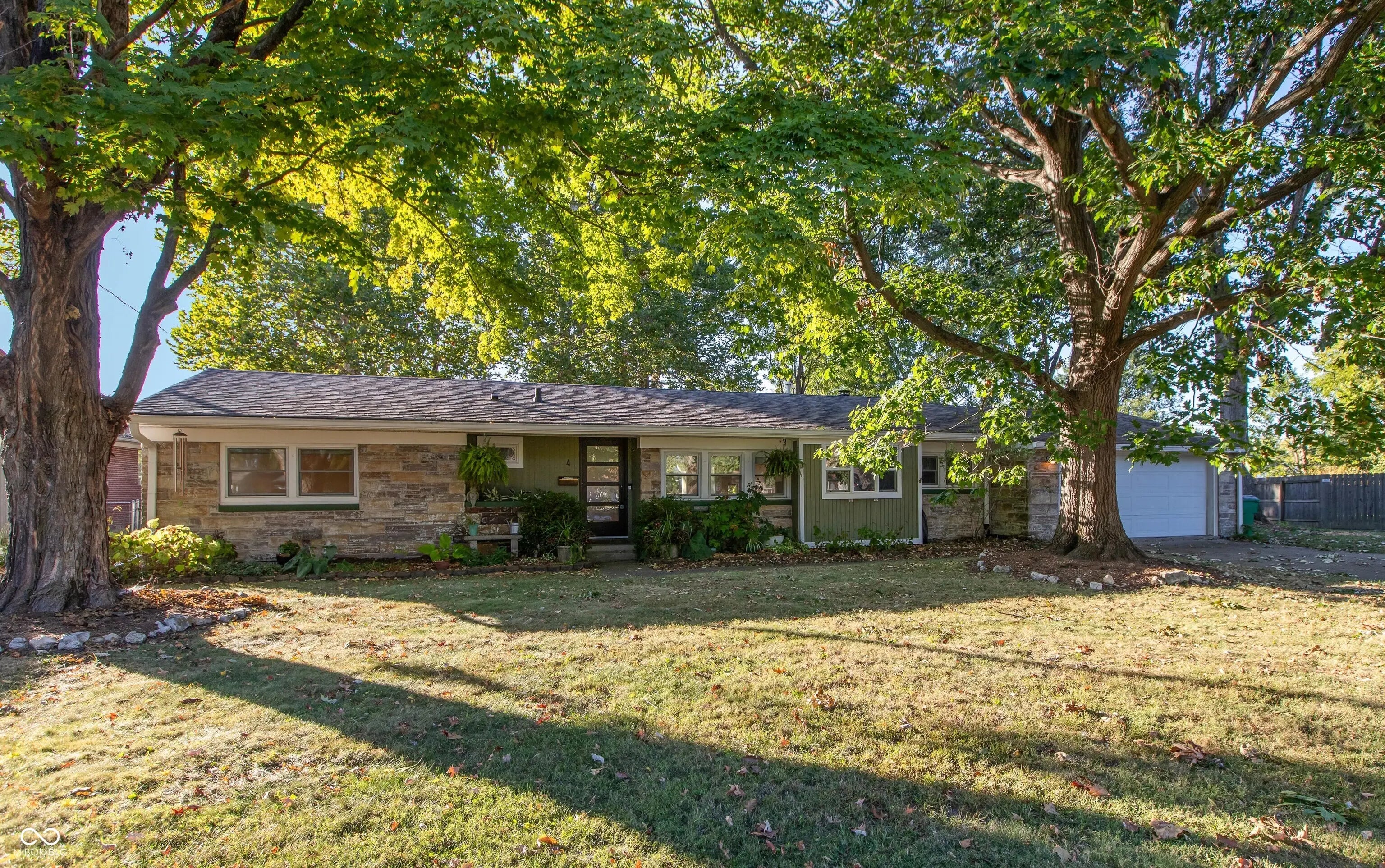 4 Green Acre Court, Brownsburg