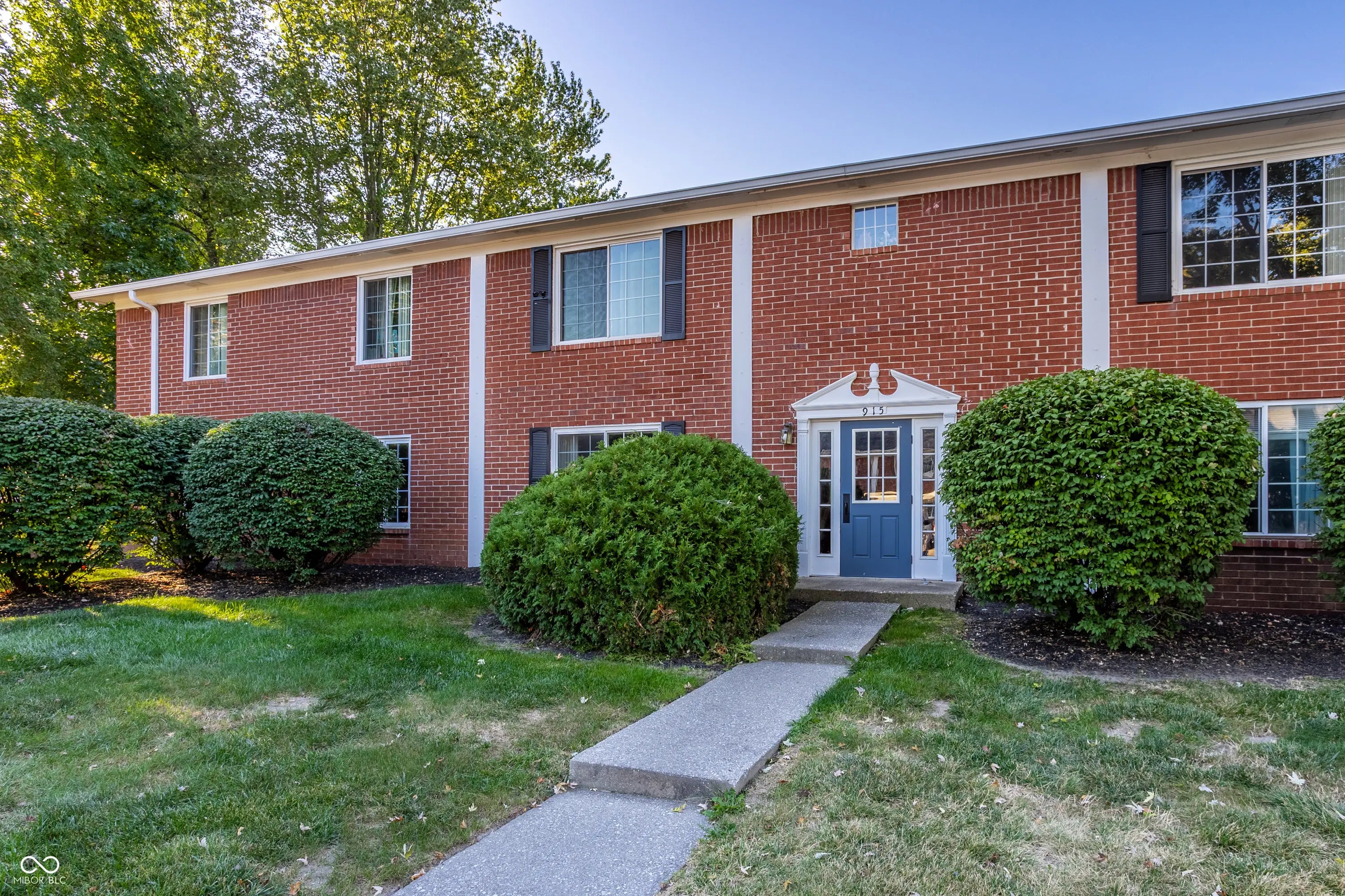 915 Hoover Village Drive # 915a, Indianapolis