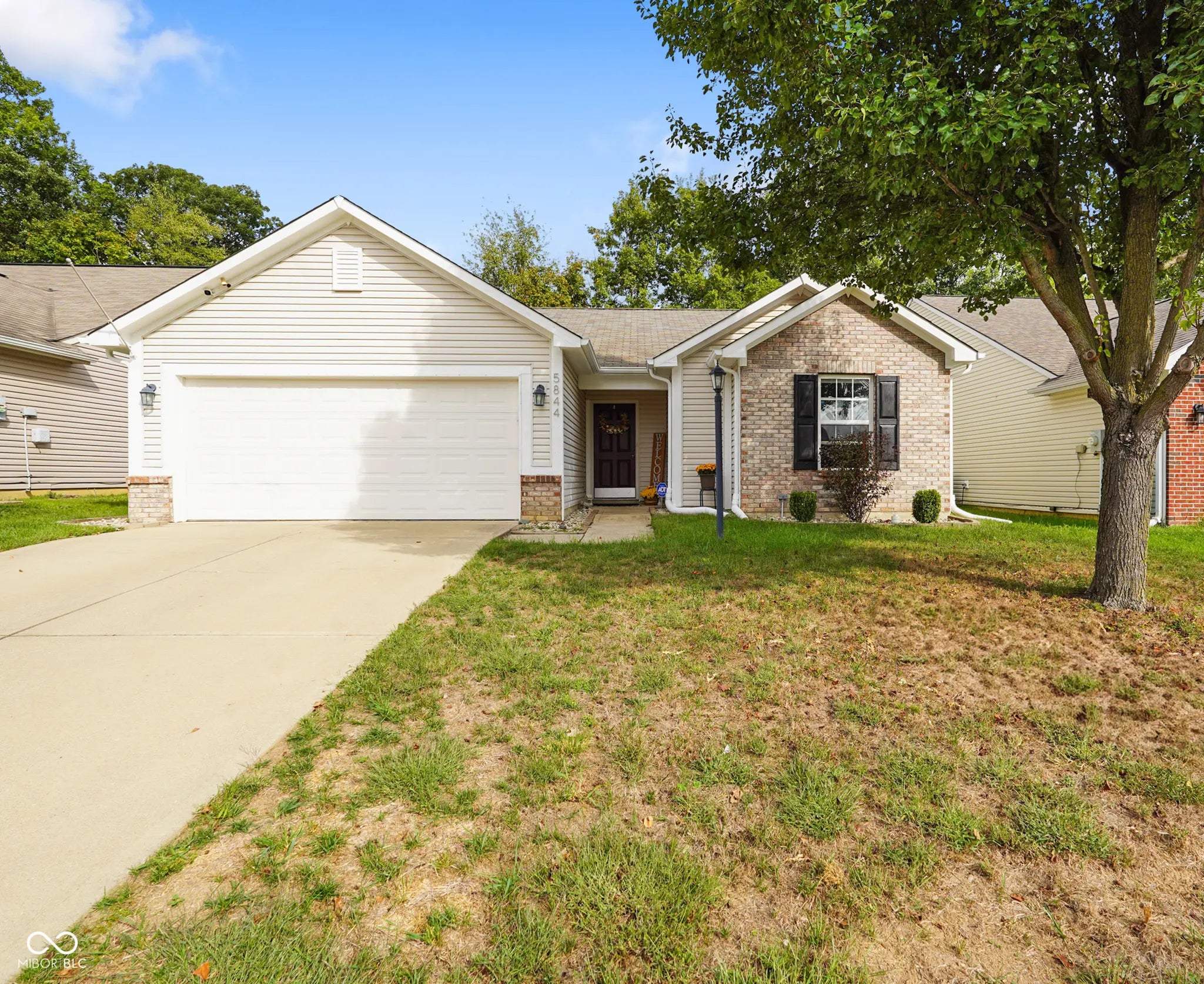 5844 Mosaic Place, Indianapolis