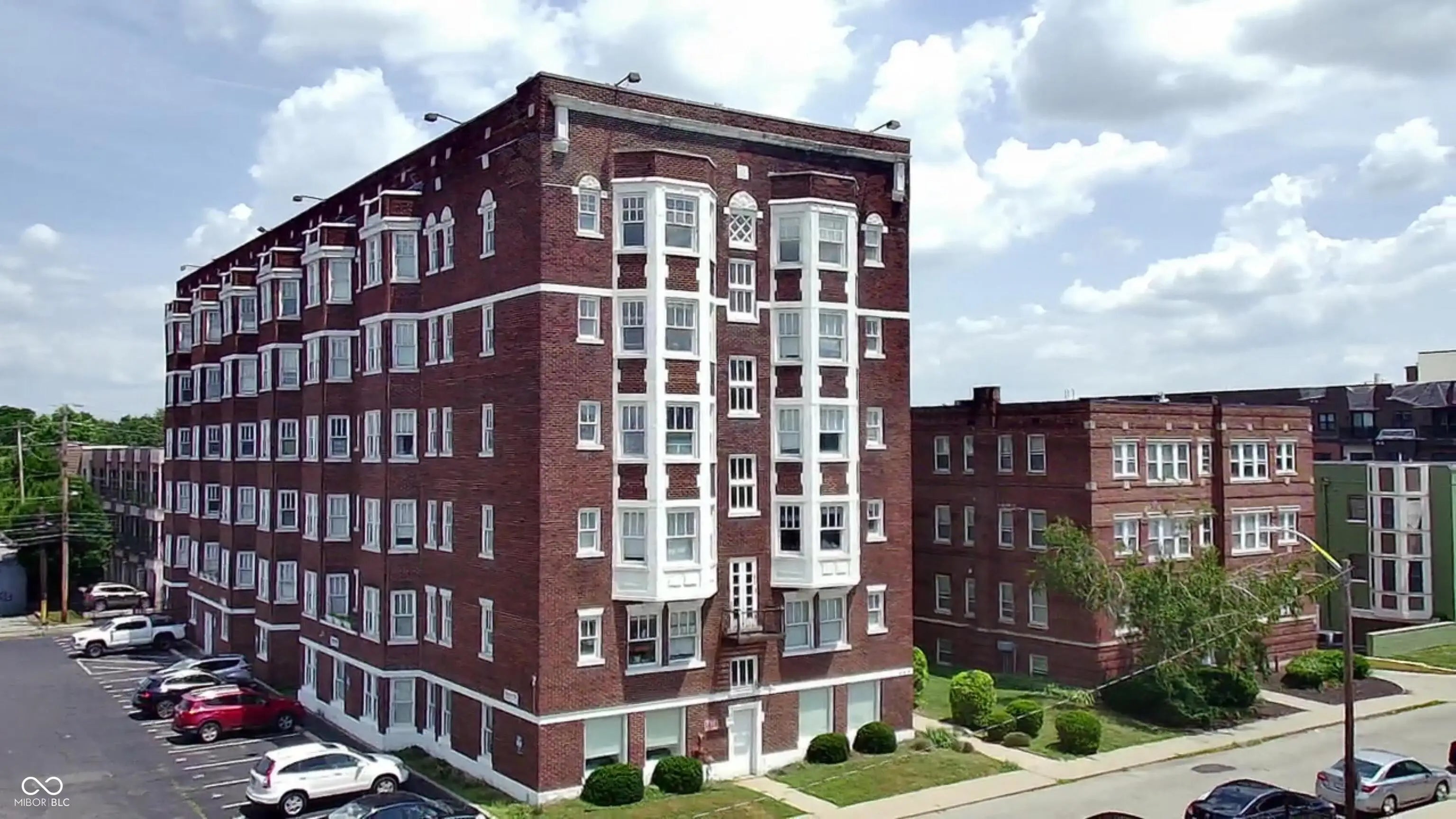 230 E 9th Street 111, Indianapolis