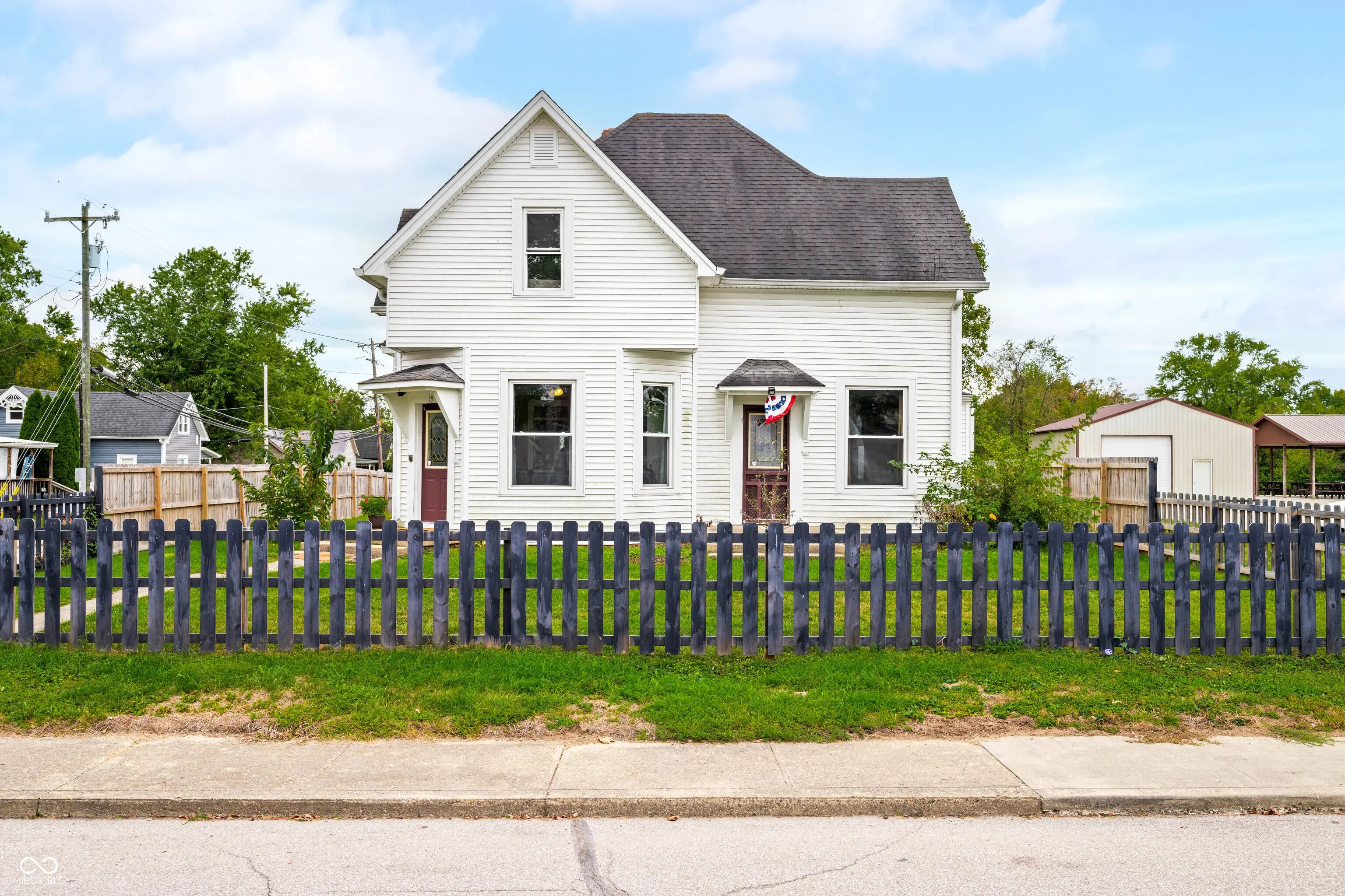 19 W Elm Street, Morgantown