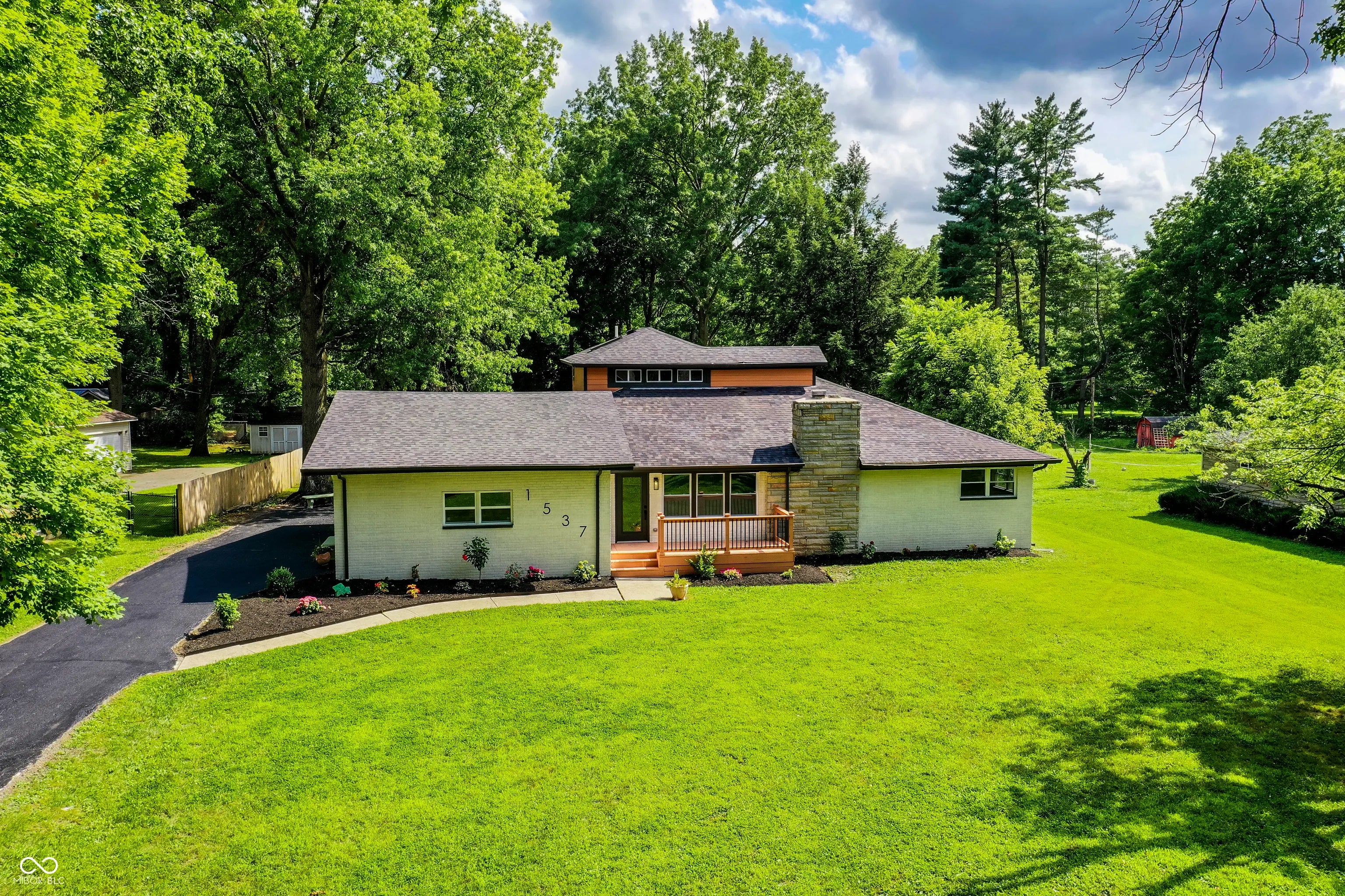 1537 Greer Dell Road, Indianapolis