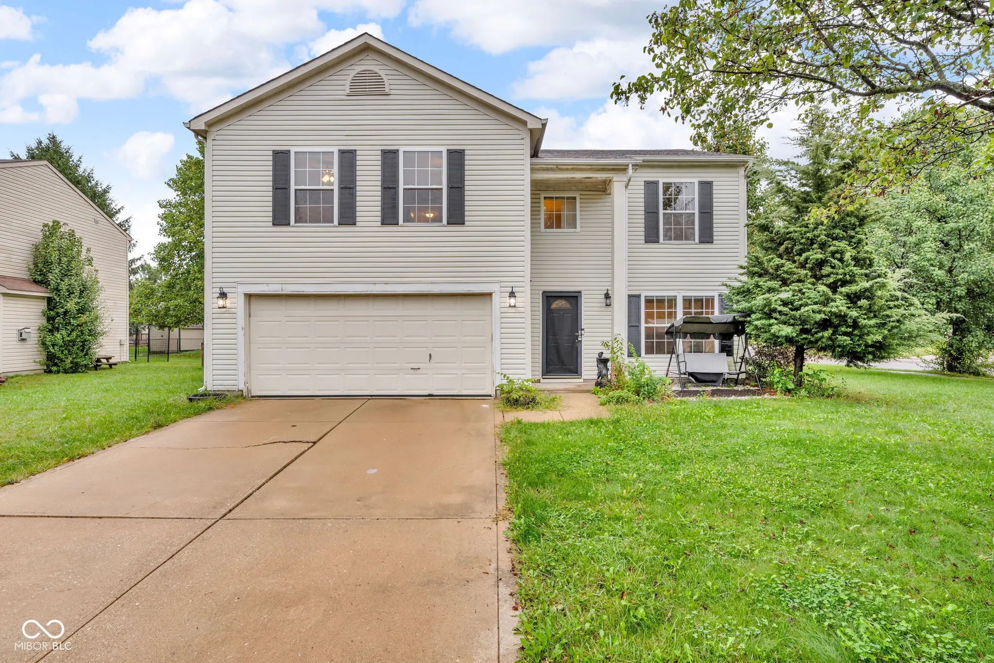6634 Frankenberger Drive, Indianapolis