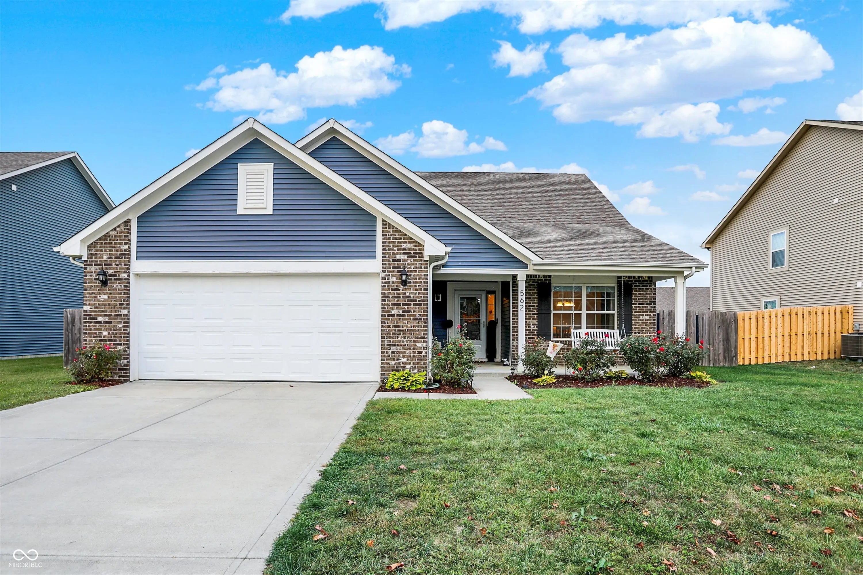 562 N Wyndstone Way, Fortville