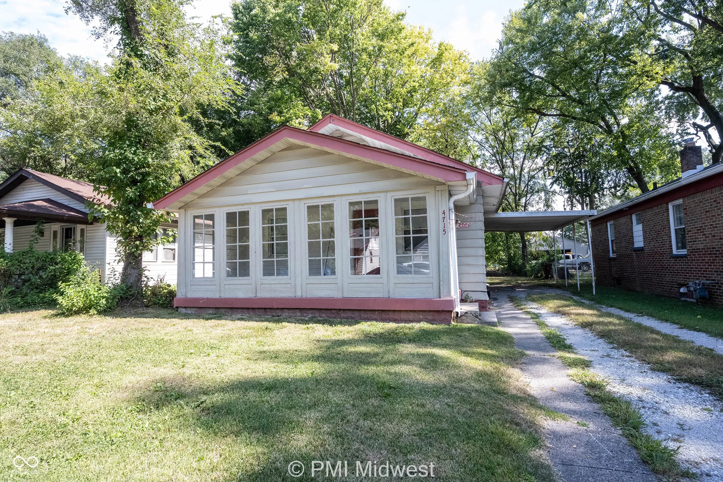 4715 Caroline Avenue, Indianapolis