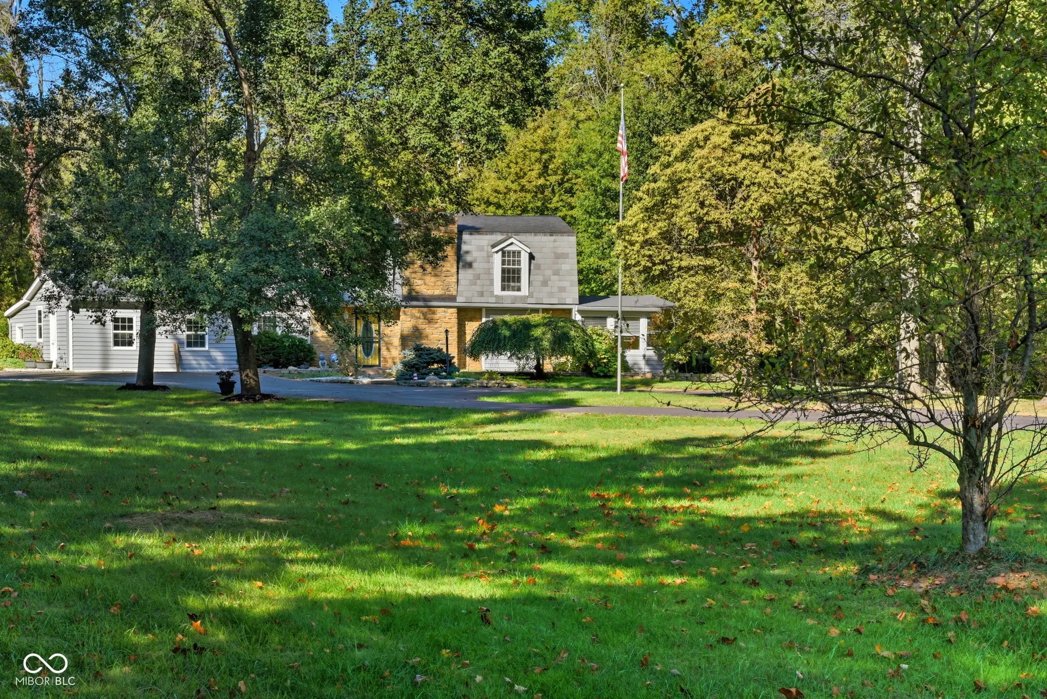 Photo of 15412 Southeastern Parkway Fishers, IN 46037