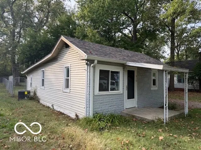 910 S Auburn Street, Indianapolis