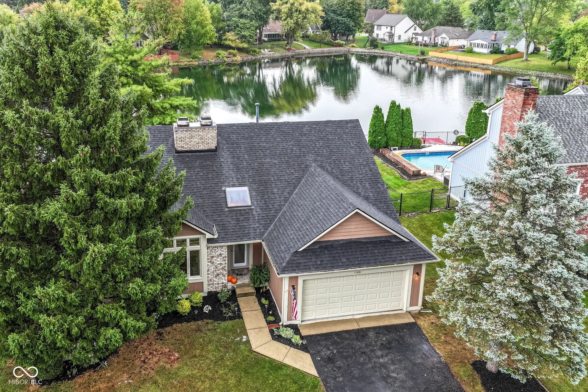 Photo of 11681 Pompano Drive Indianapolis, IN 46236