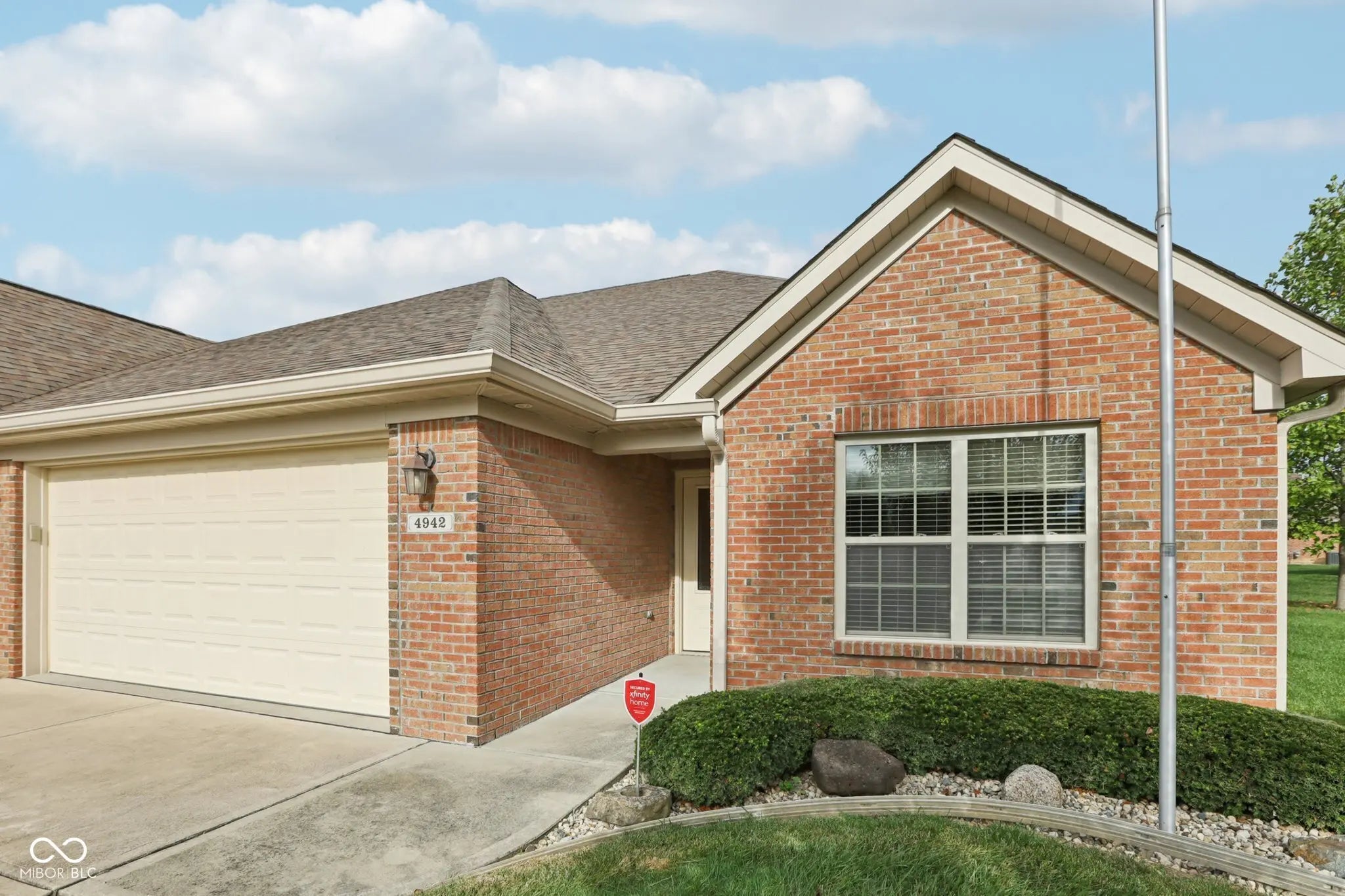 4942 W Congress Cove, New Palestine