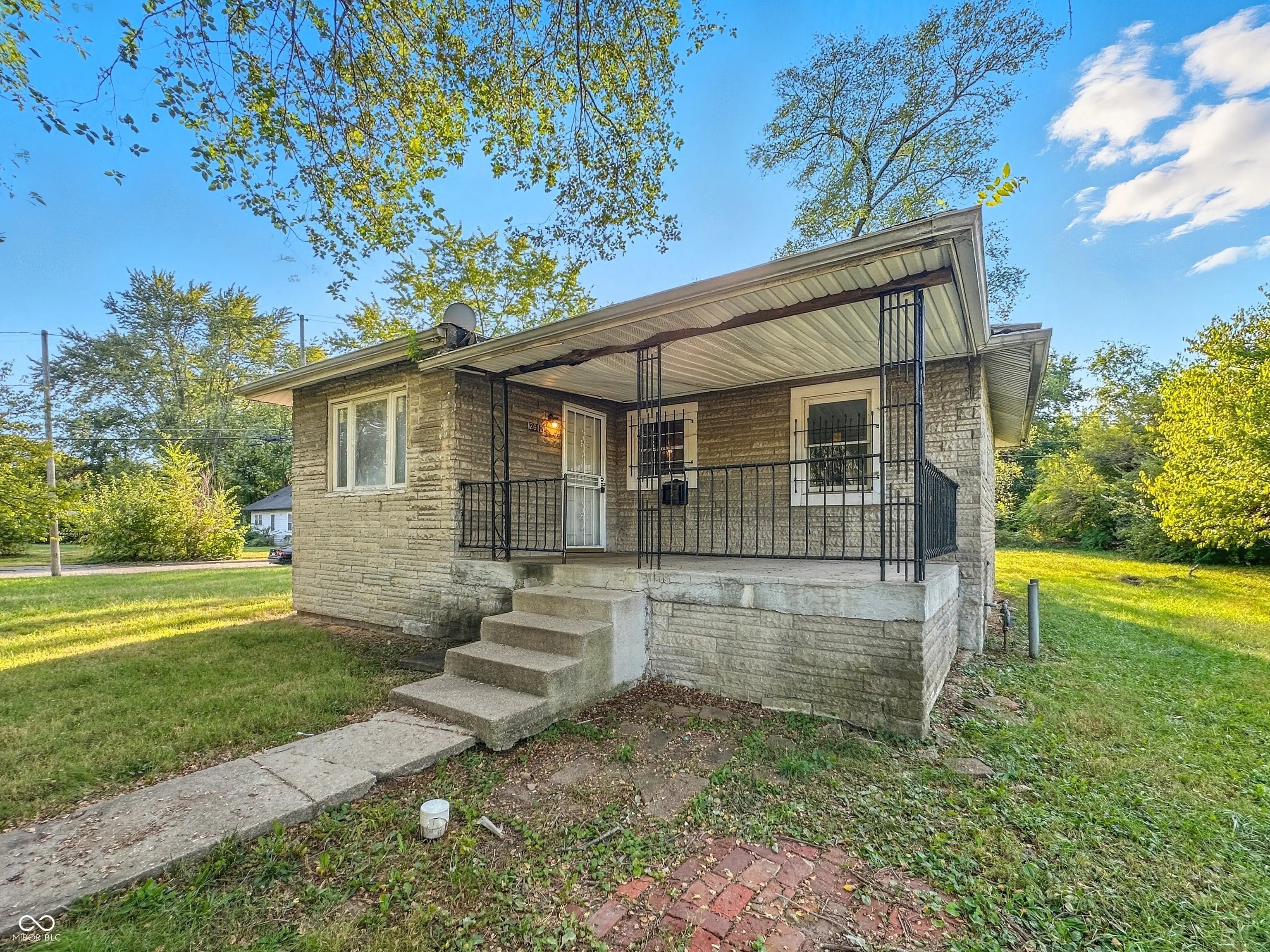 2612 Burton Avenue, Indianapolis