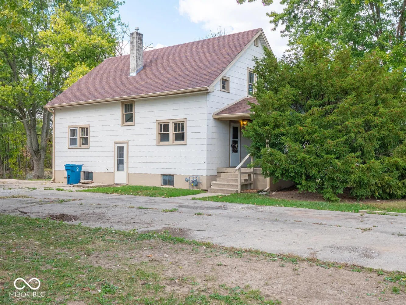 312 Cossell Drive, Indianapolis