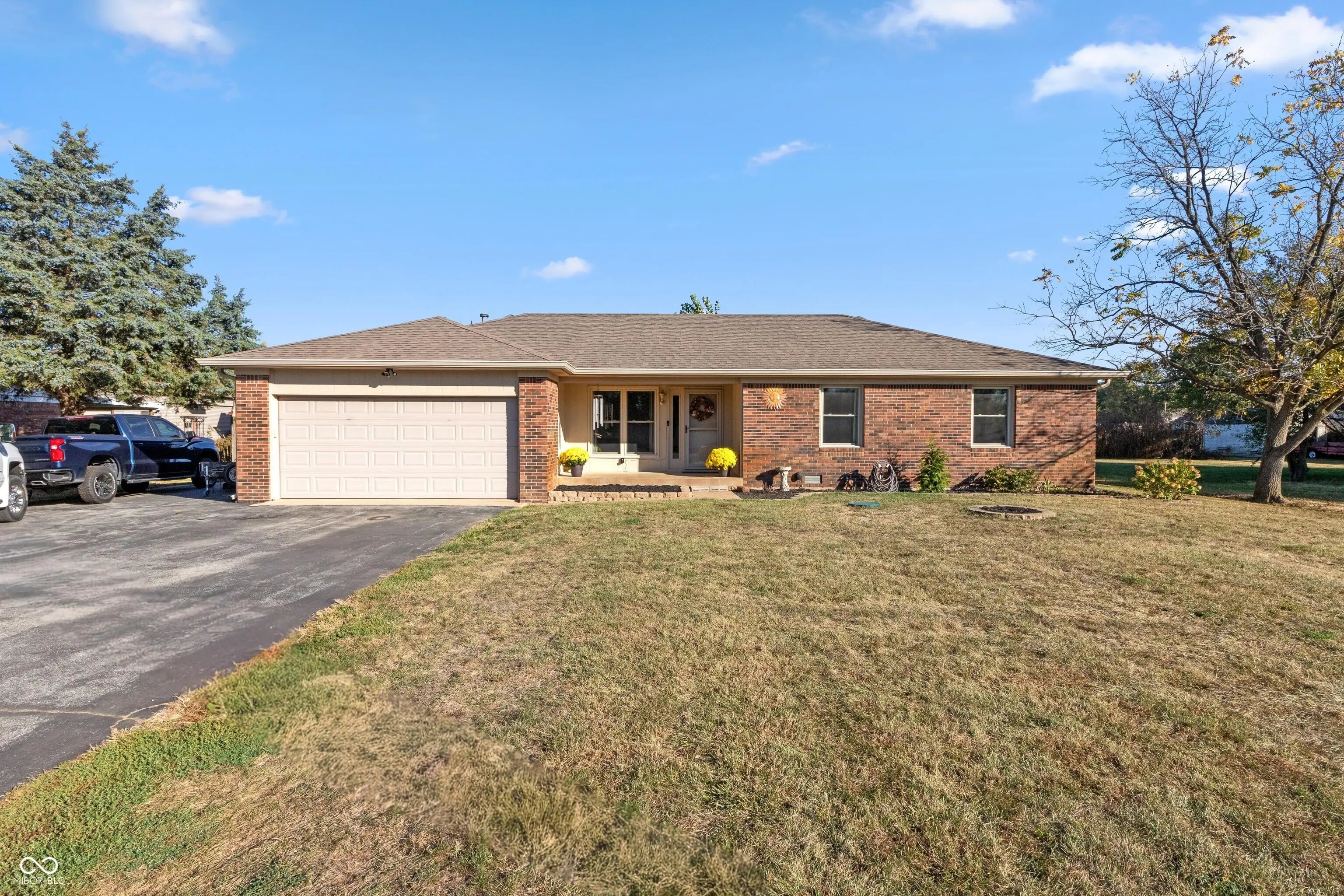 8802 E County Road 100 N, Avon