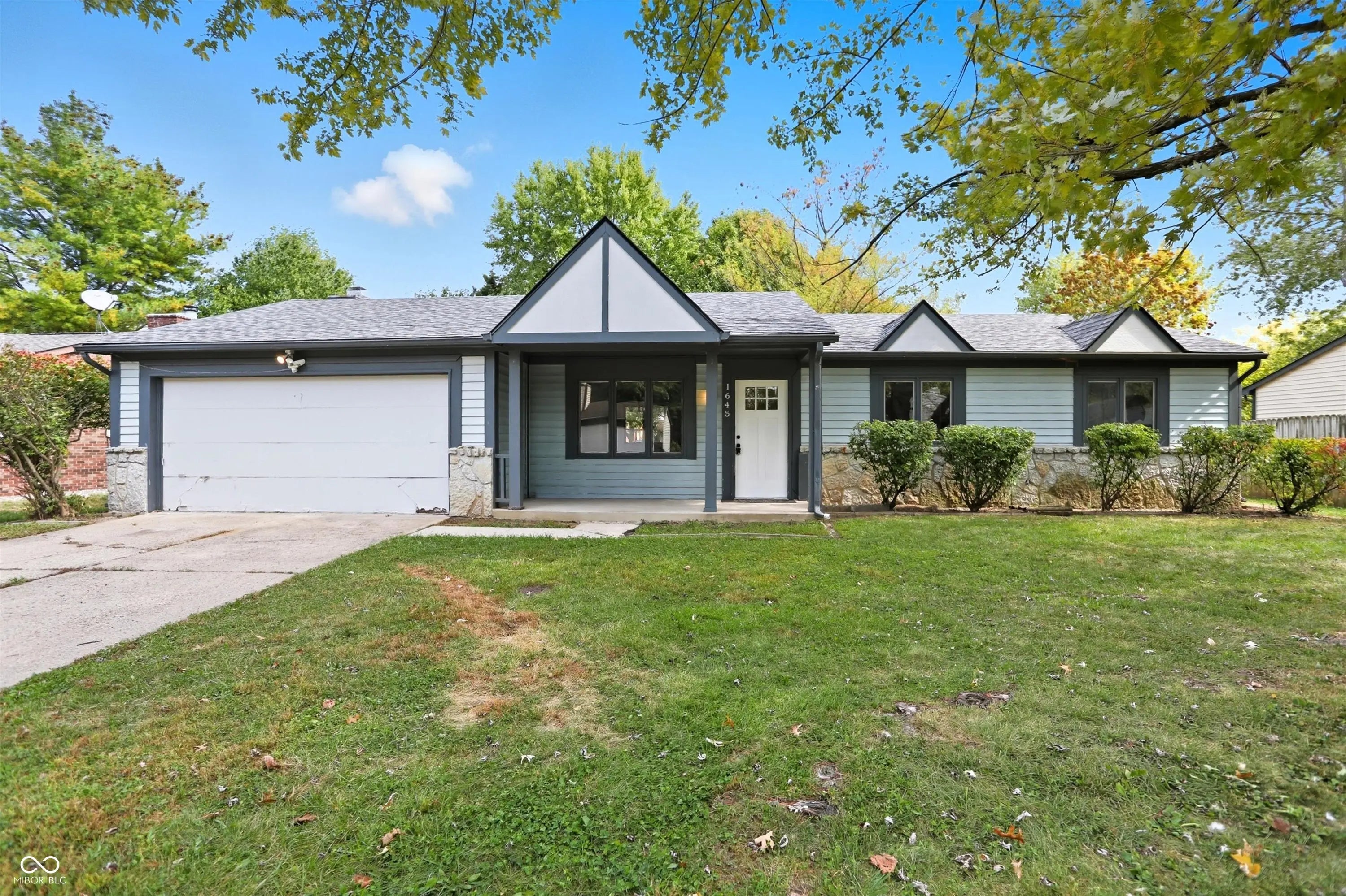 1645 Countryside Drive, Indianapolis