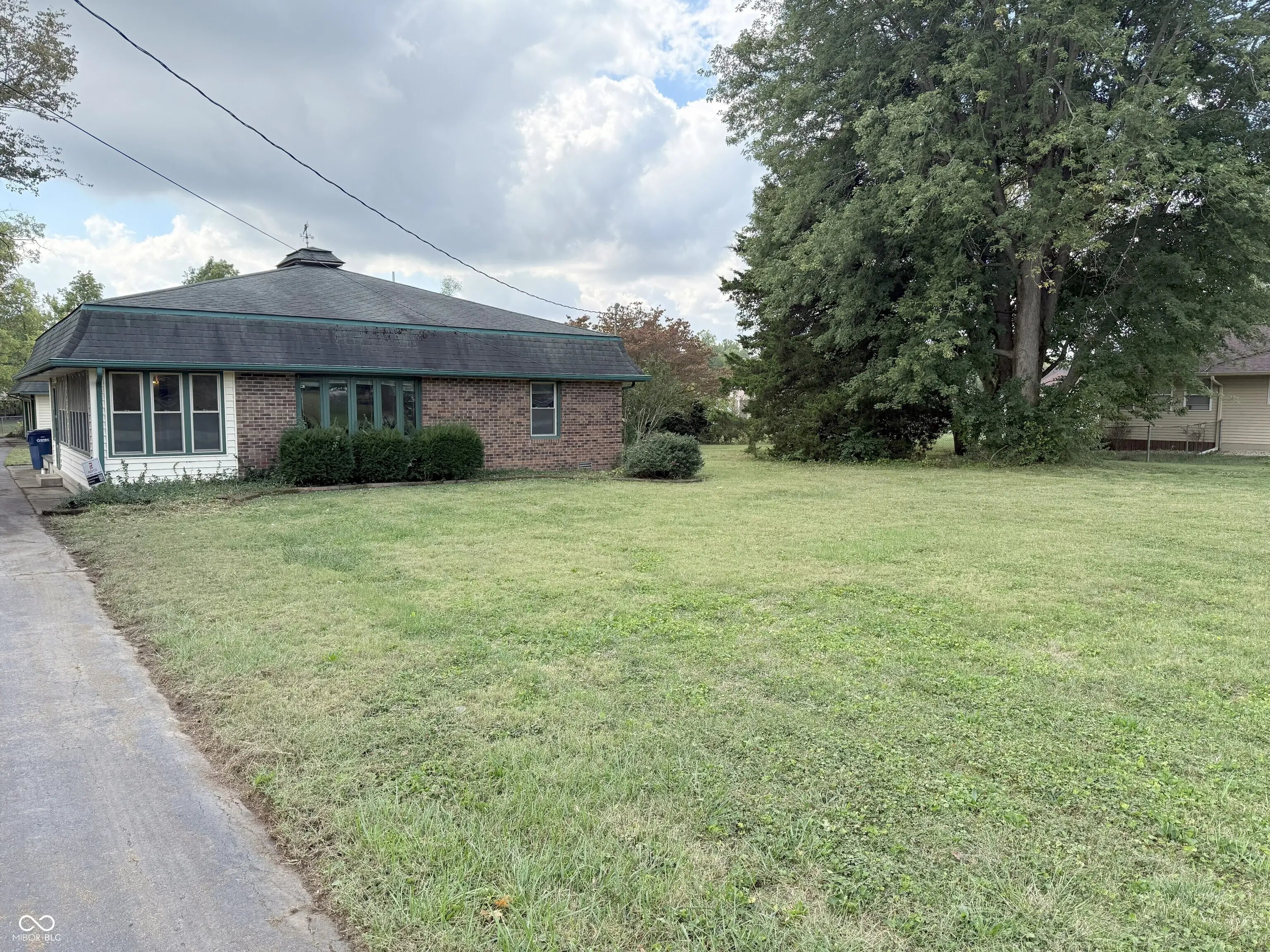 5751 Broyles Road, Avon