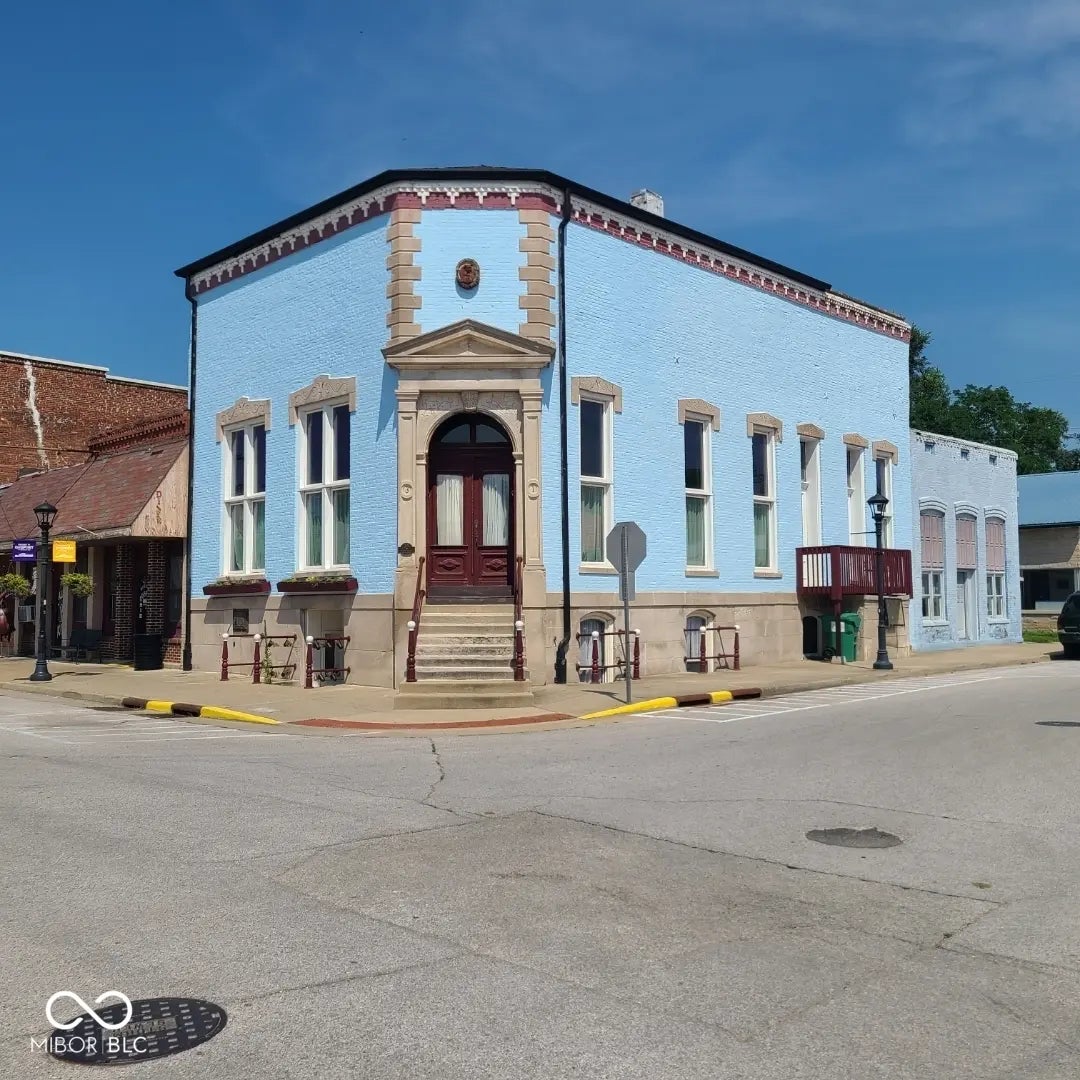 31 E Main Street, Gosport