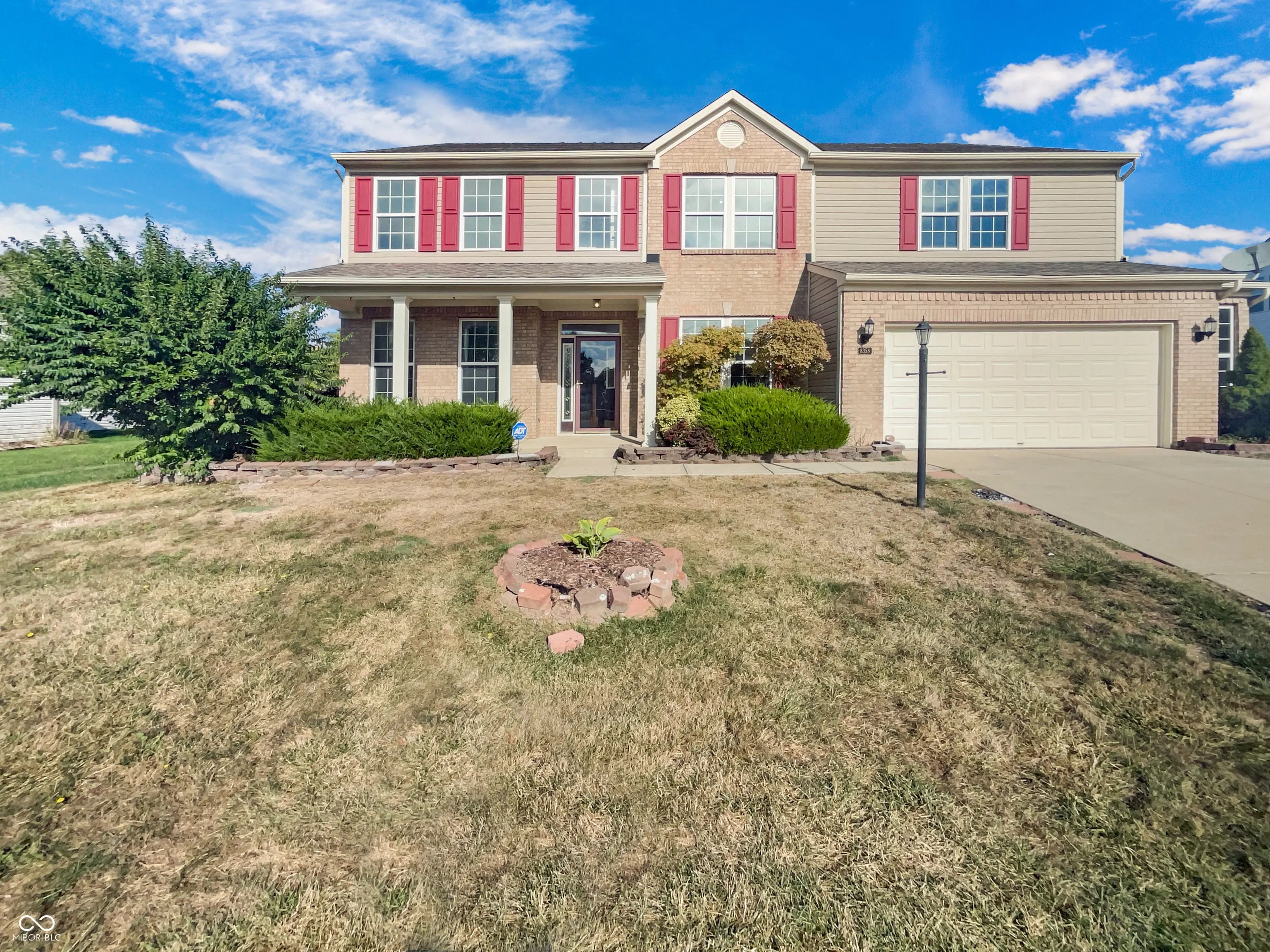 8358 Balmoral Drive, Avon