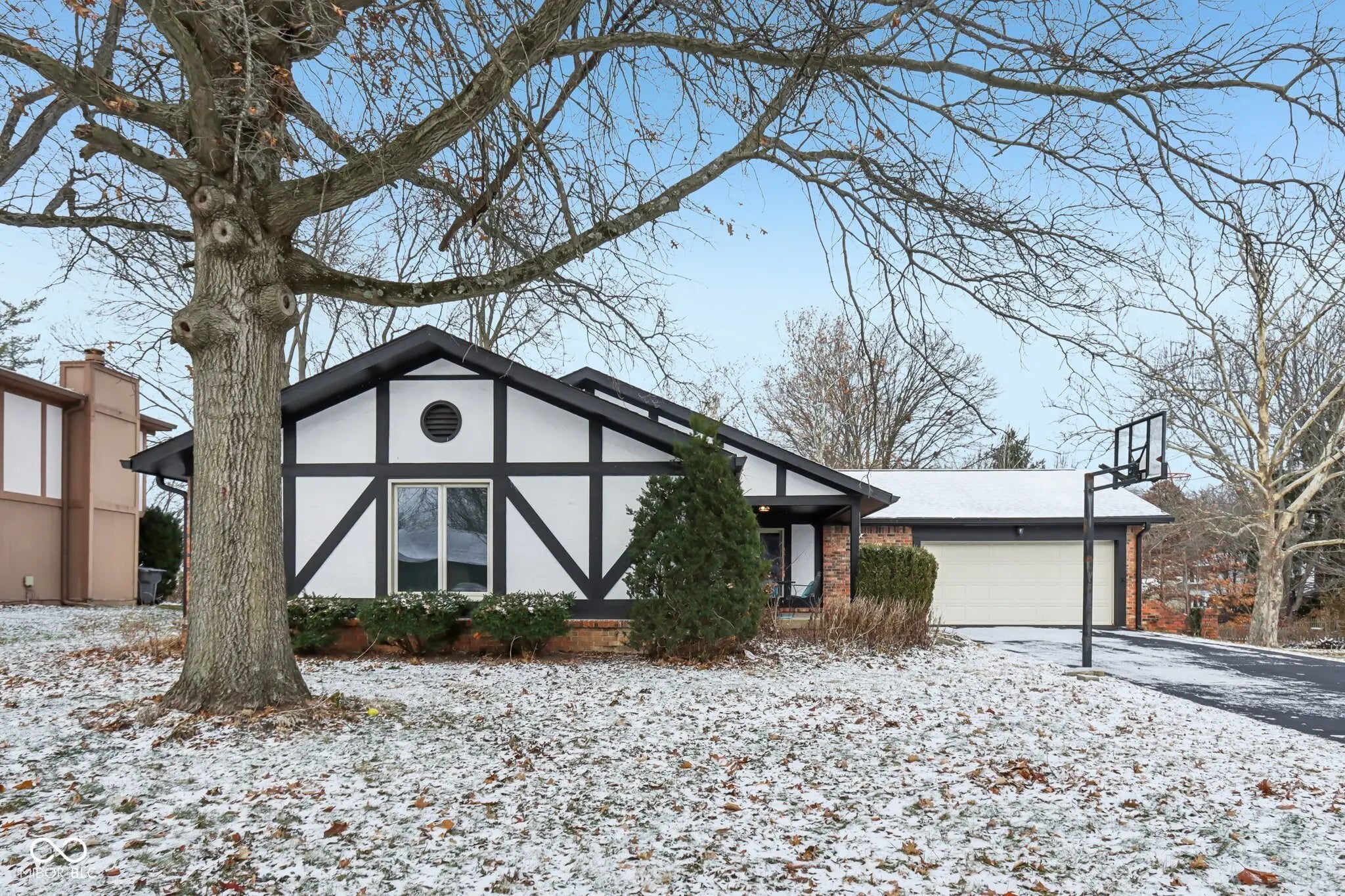 8402 Tanager Lane, Indianapolis