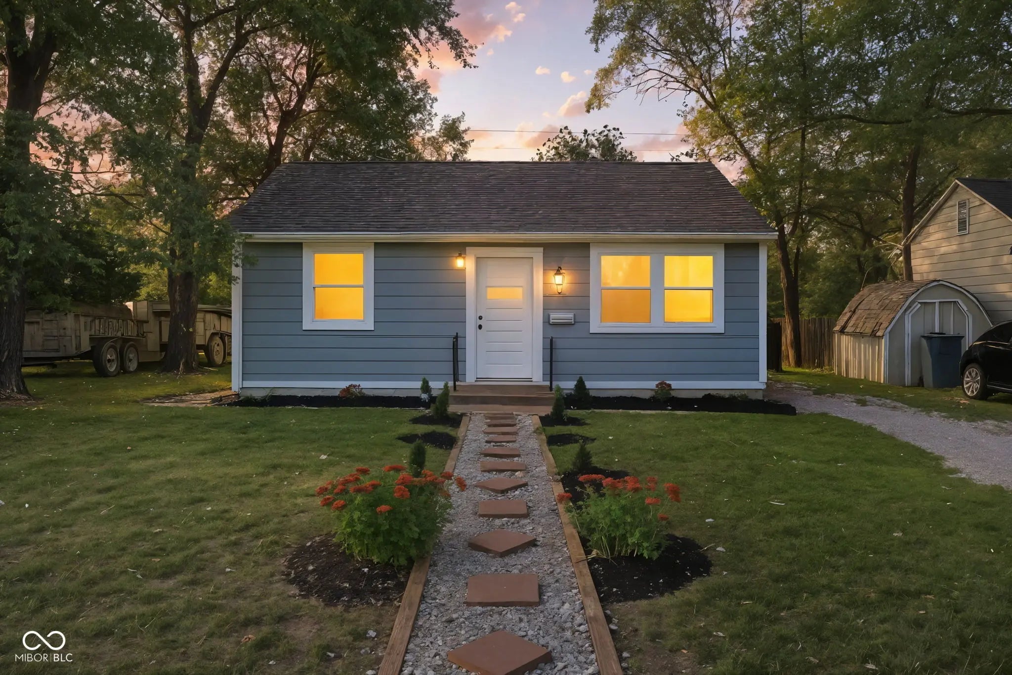 Photo of 2305 N Goodlet Avenue Indianapolis, IN 46222