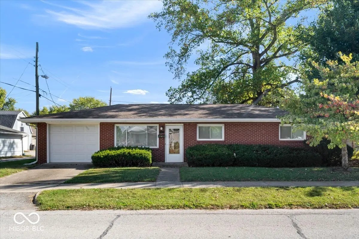 325 N Center Street, Plainfield