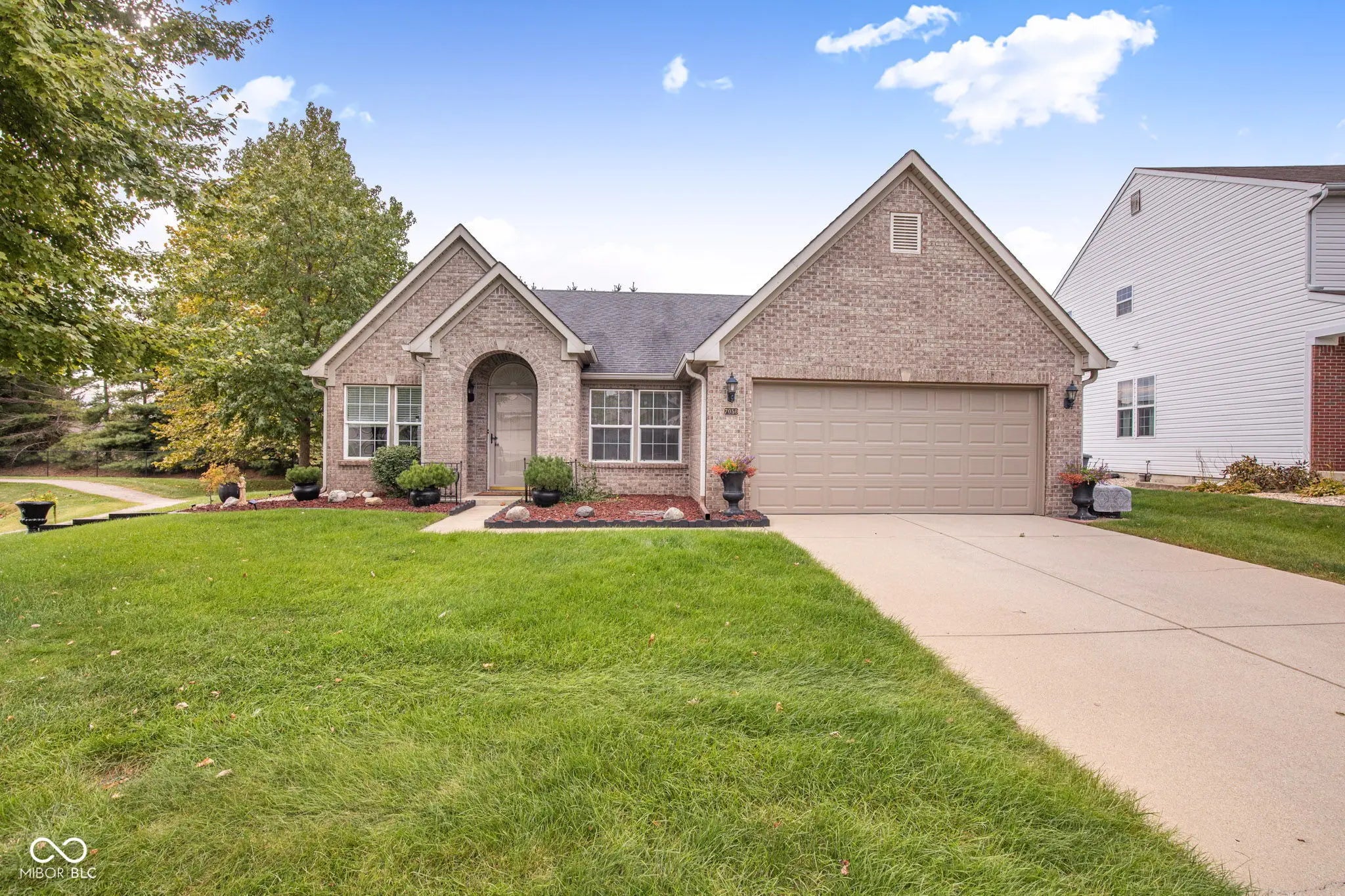Photo of 7050 Sycamore Run Drive Indianapolis, IN 46237