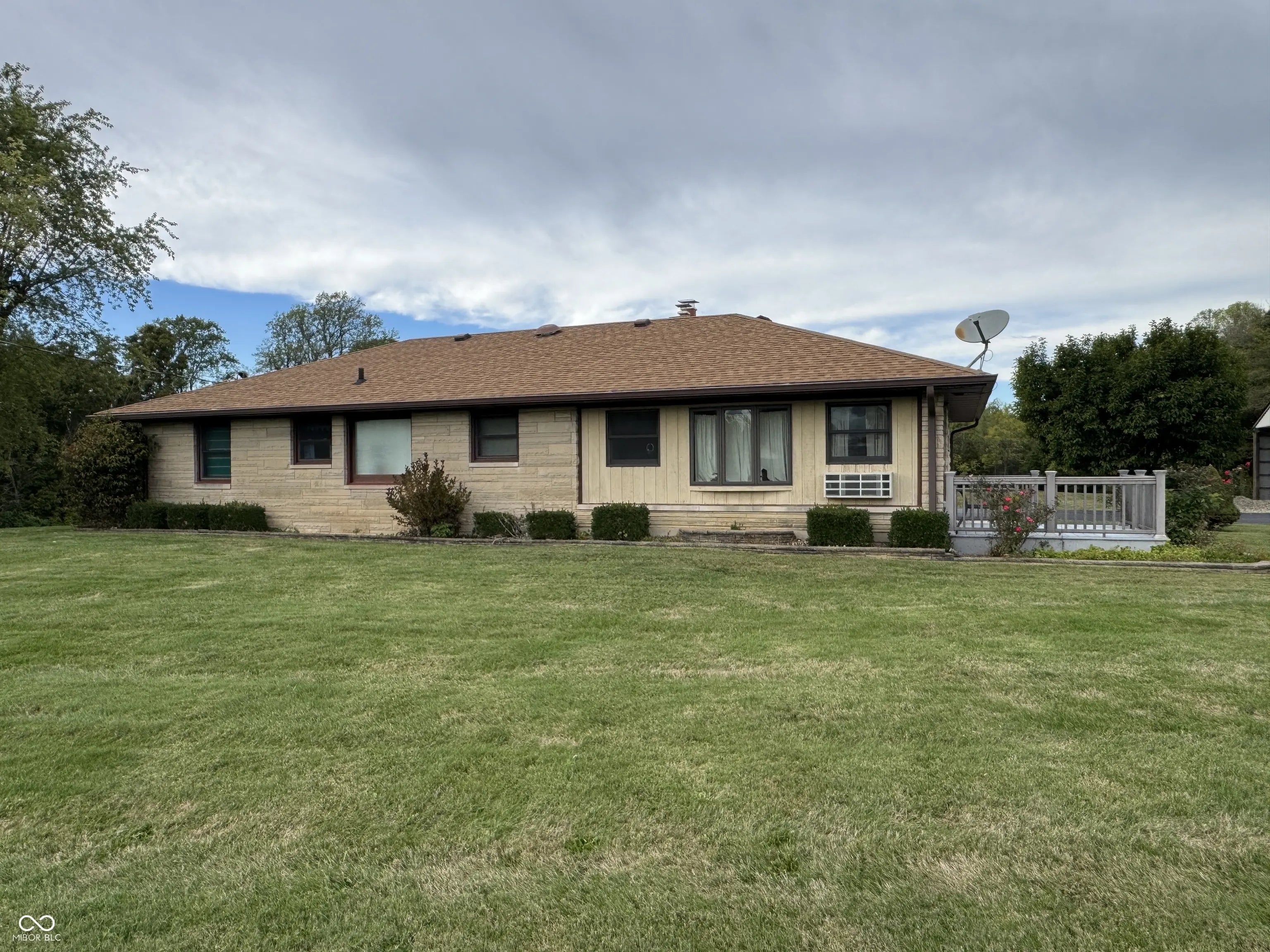 2750 W 750 S, Trafalgar