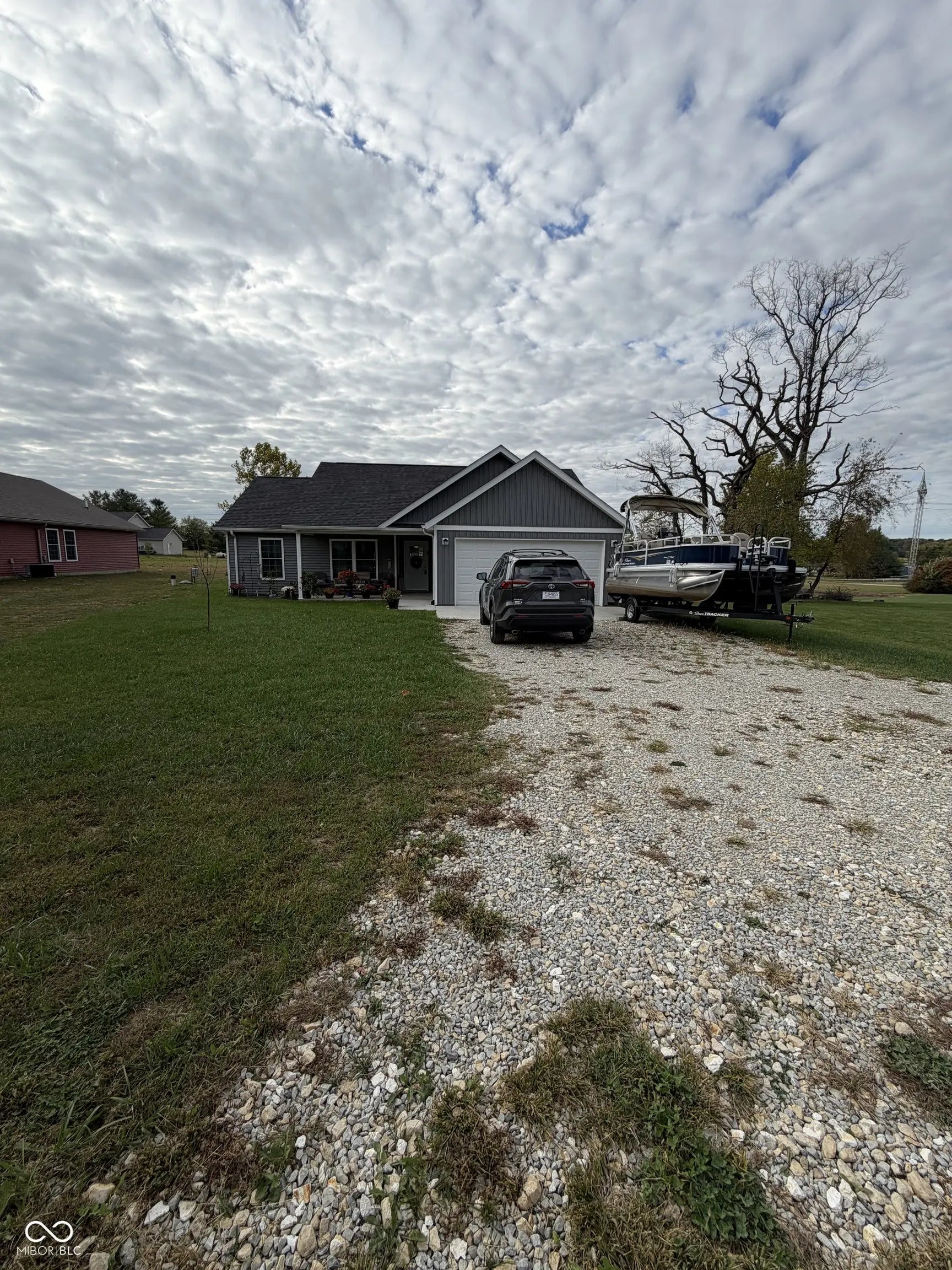 1594 N Cowlitz Trail, Greensburg