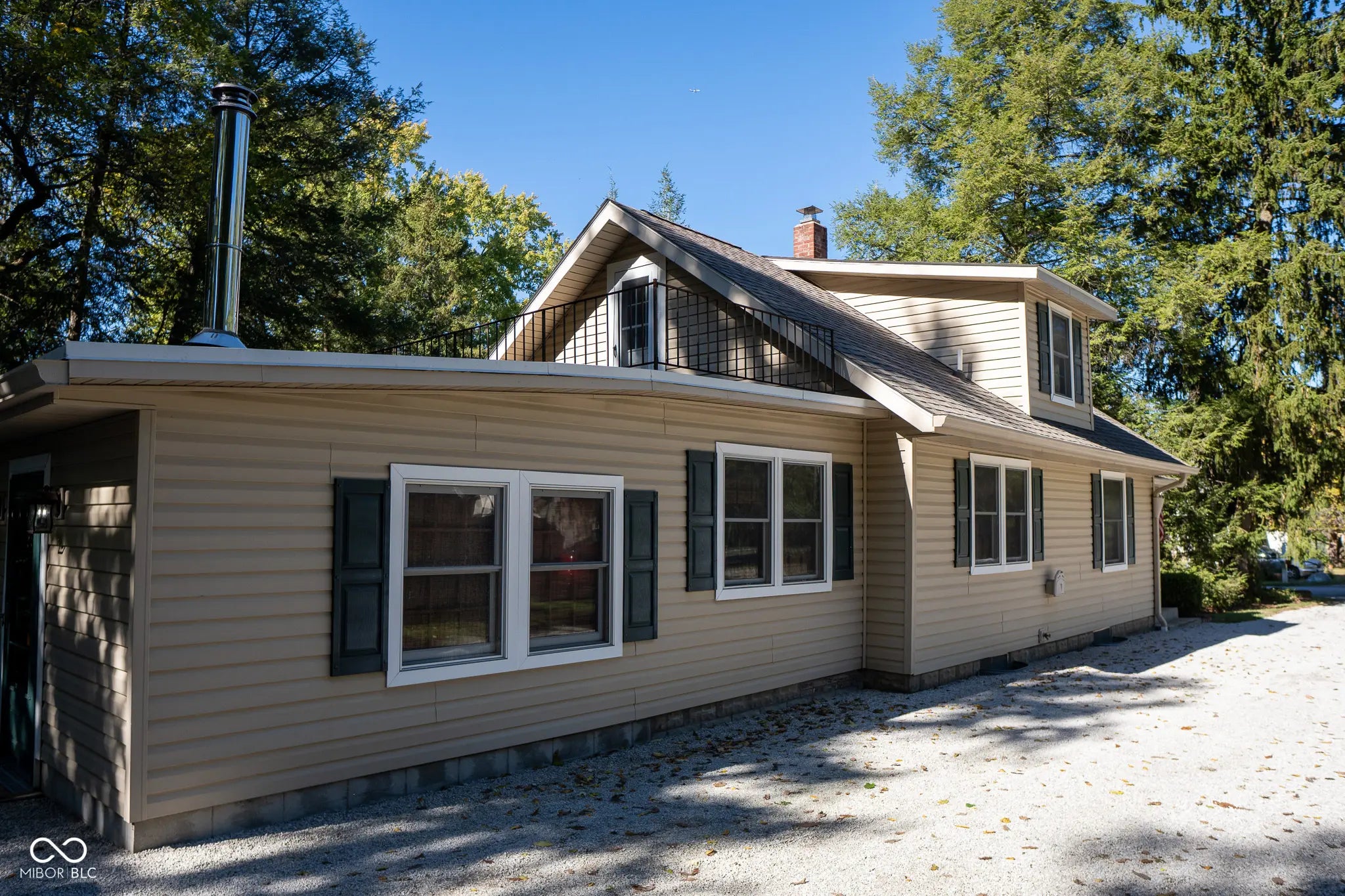 1433 E Brunswick Avenue, Indianapolis