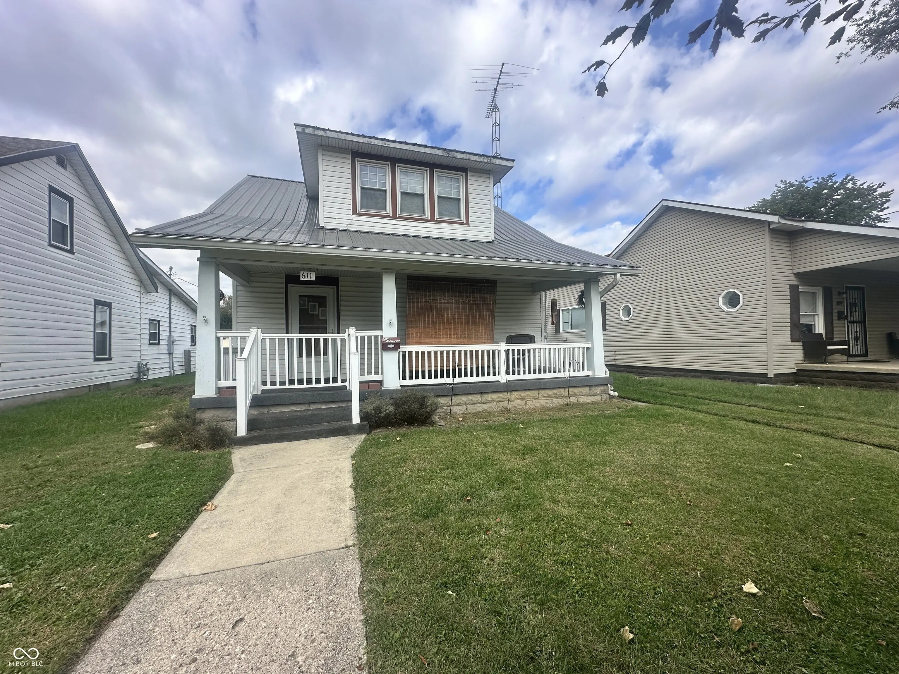 611 N Arthur Street, Rushville